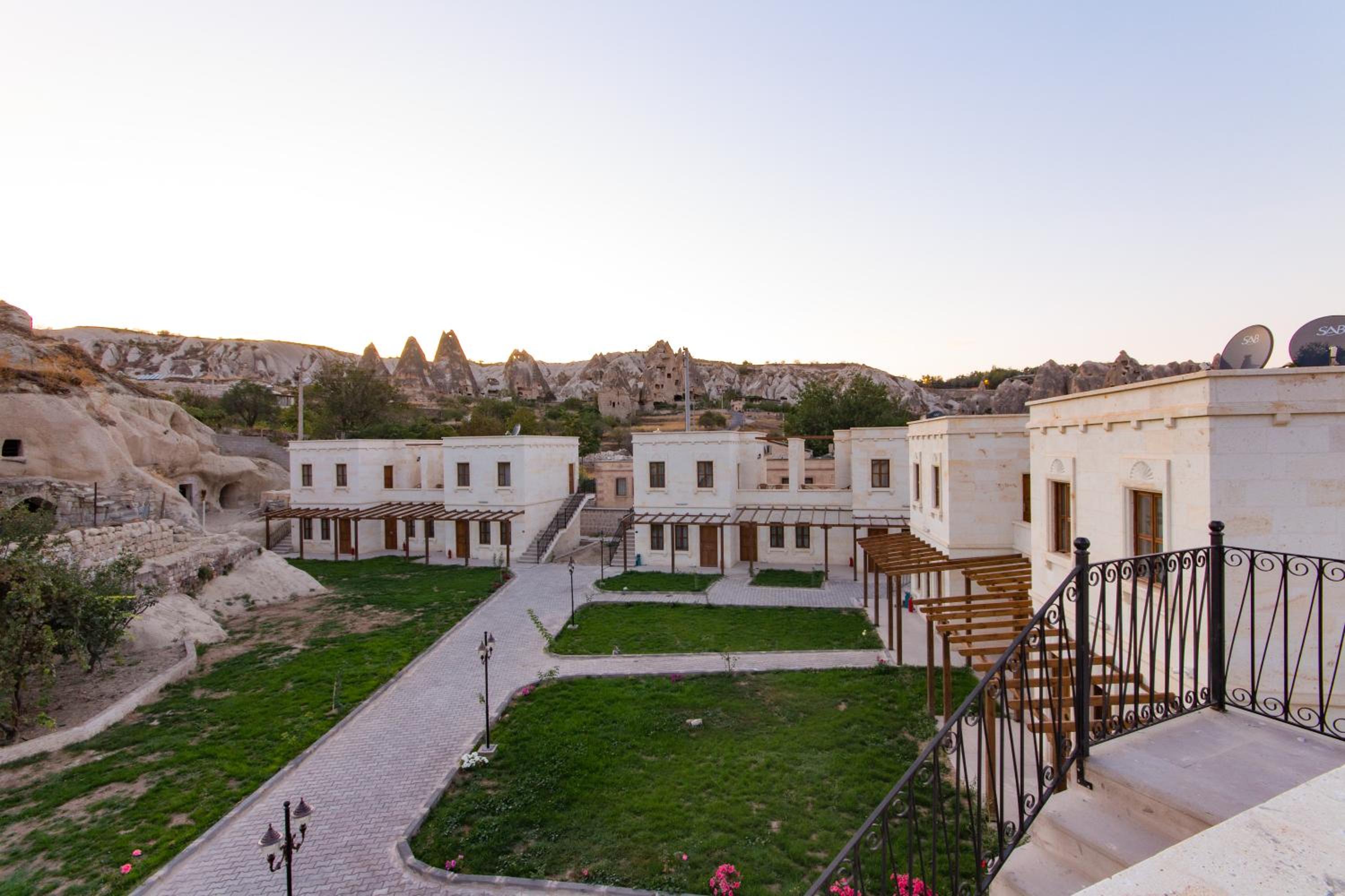 Cappadocia Empire Cave Hotel - Image 22
