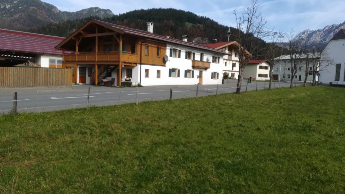 Photo 18