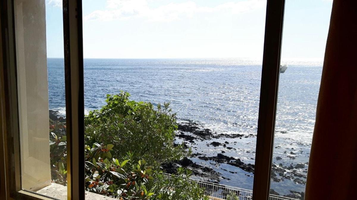 Holiday Home View on the Sea view 5