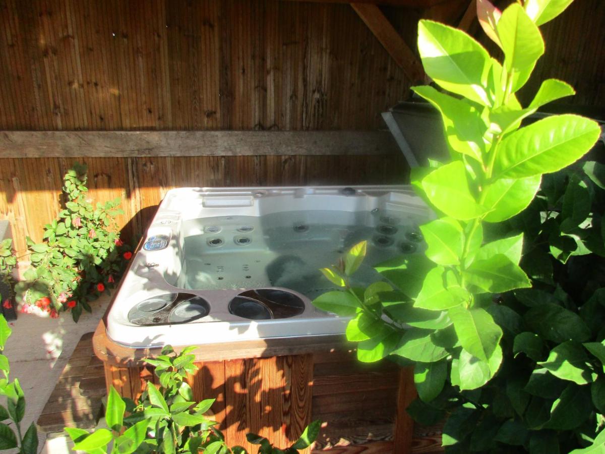 Photo 20