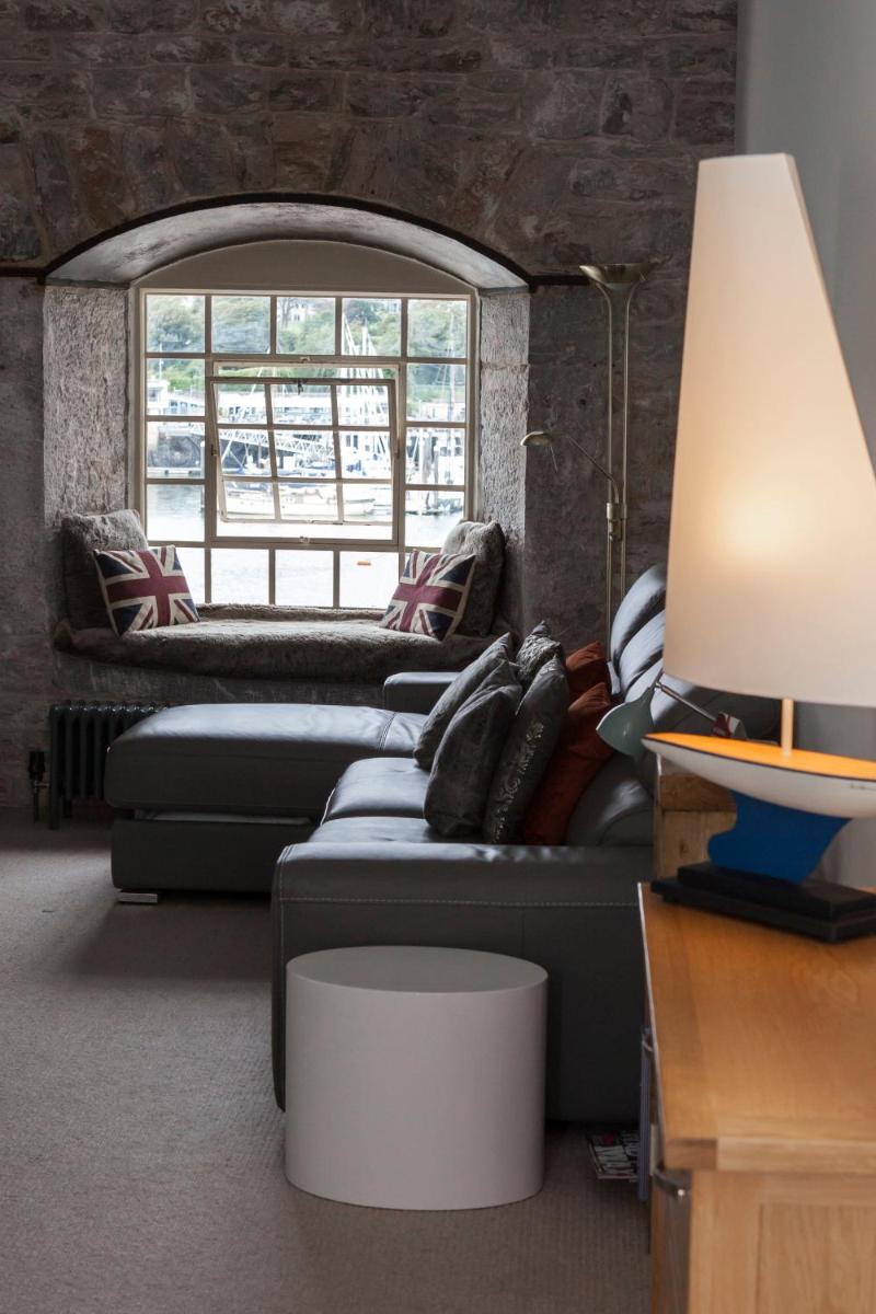 Mayflower Apartments, Royal William Yard view 5