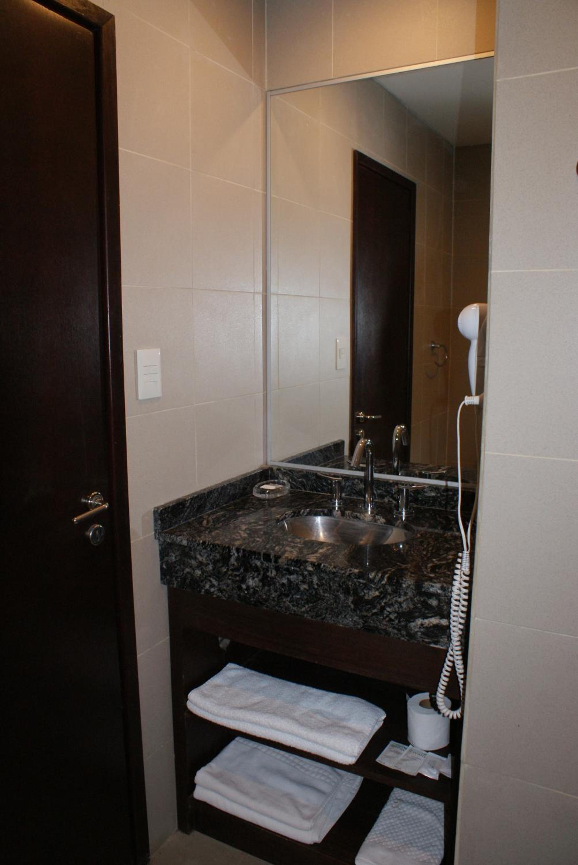 Departamentos-Cabañas y Habitaciones Compartidas El Puente