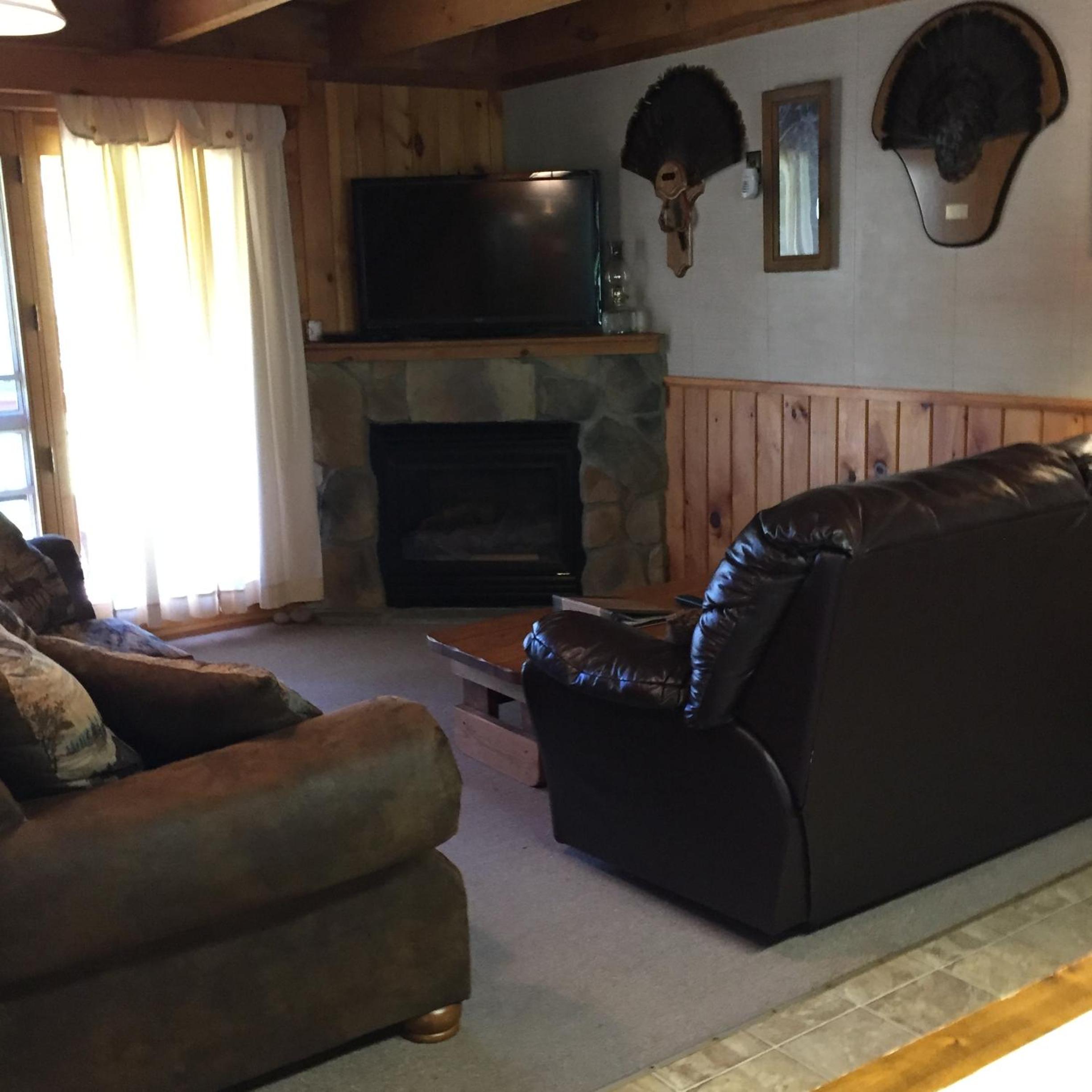 Rough Cut Lodge
