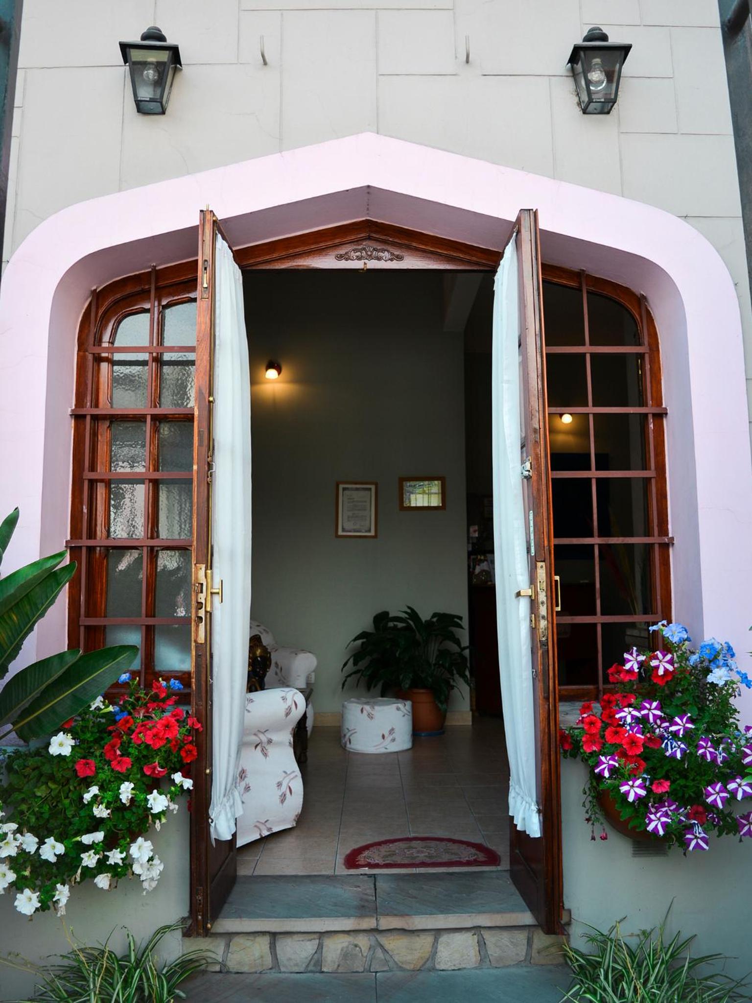 Sayta Hostal
