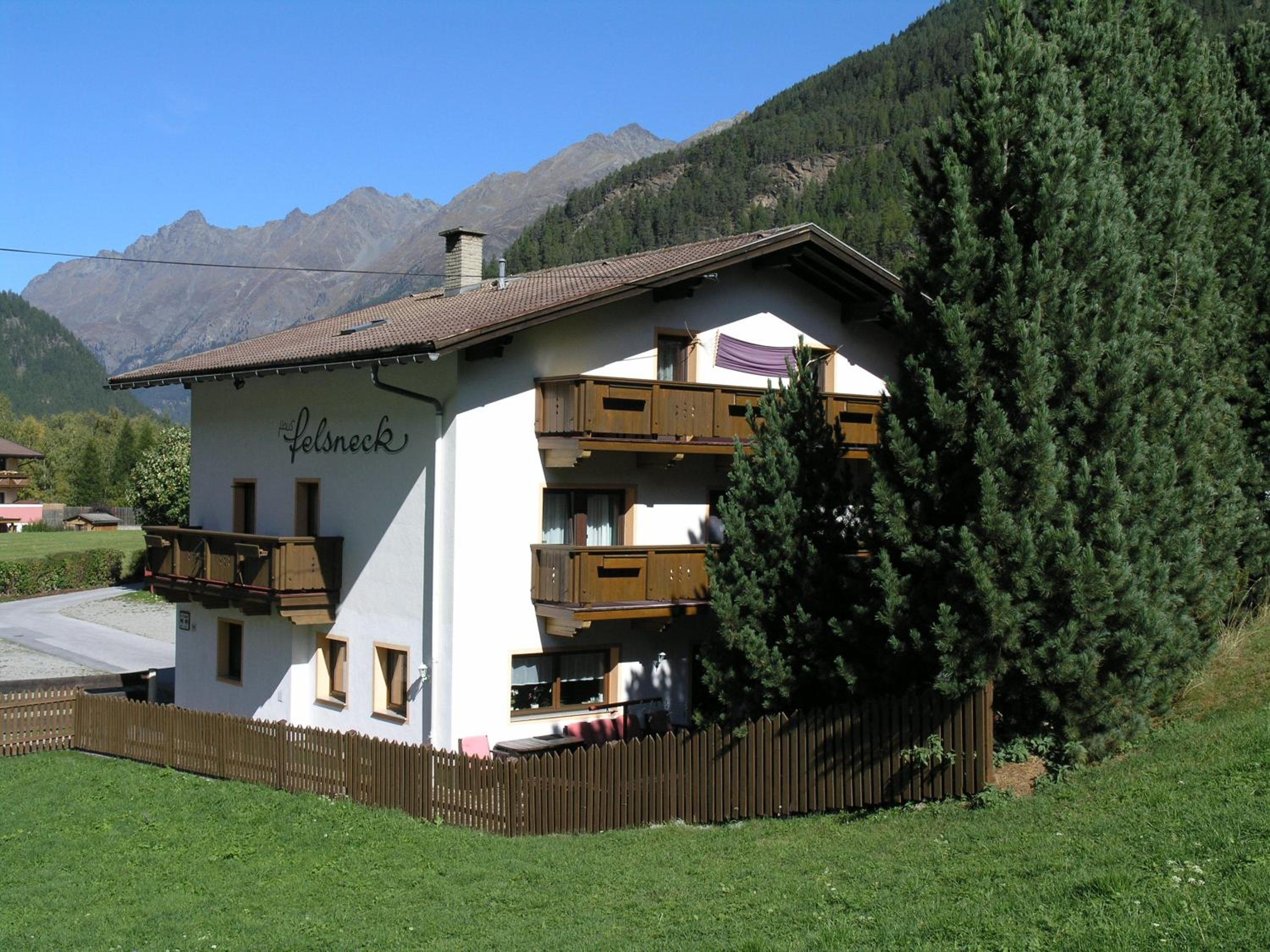 Haus Felsneck