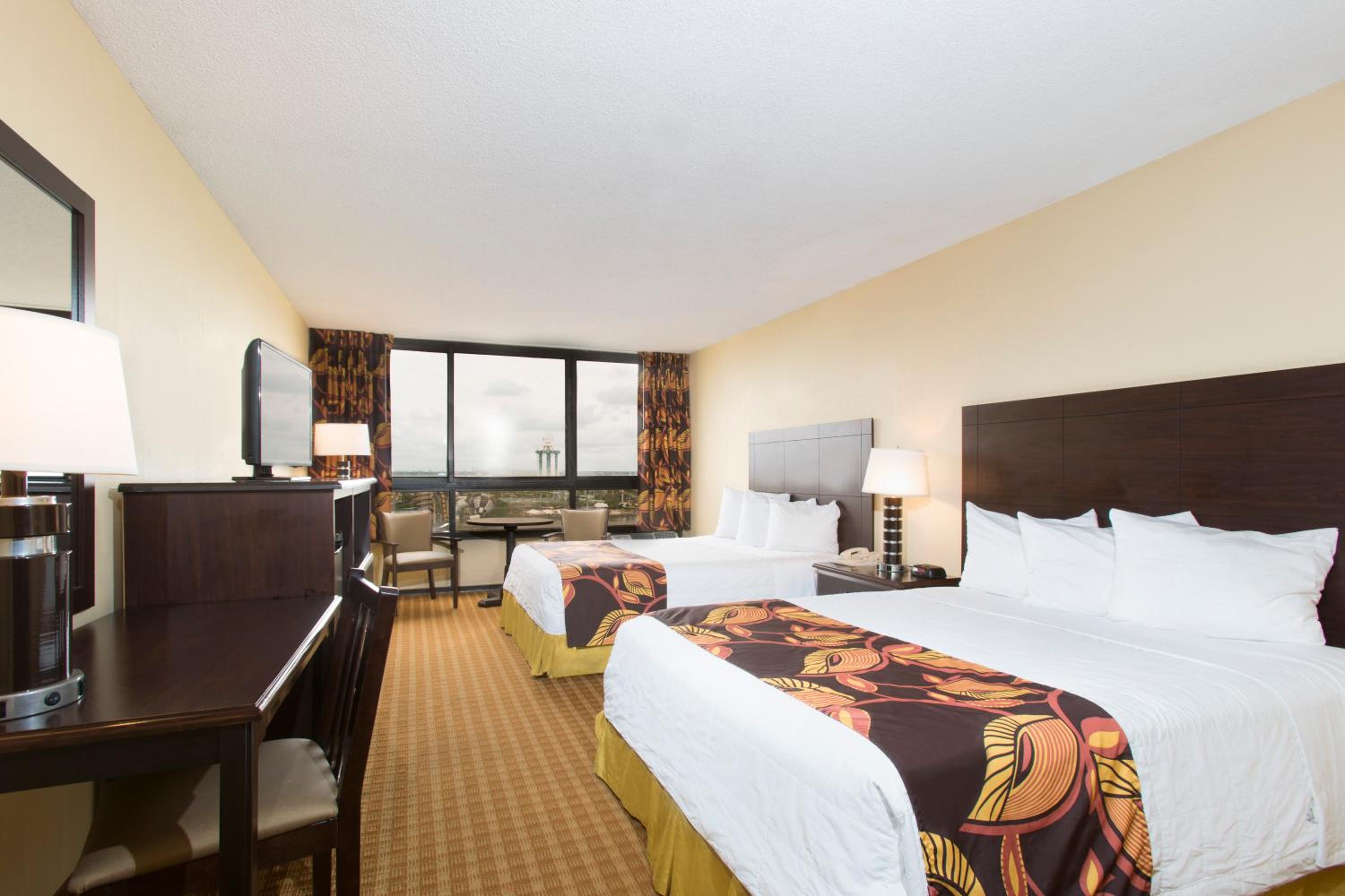 Plaza Suites On International Drive Near Universal Epic