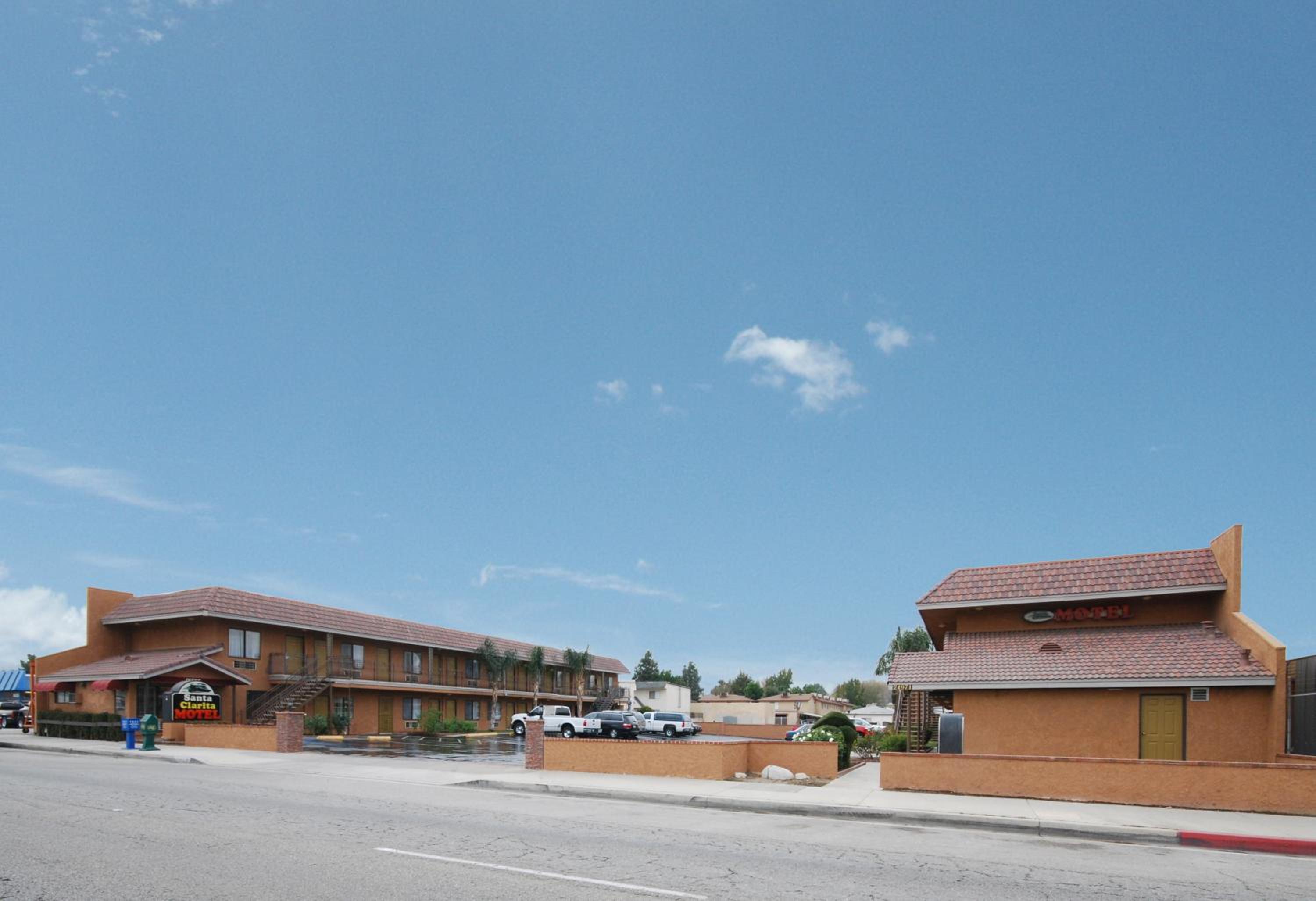Santa Clarita Motel - Near six Flags Magic Mountain - Valencia - Property Image 14