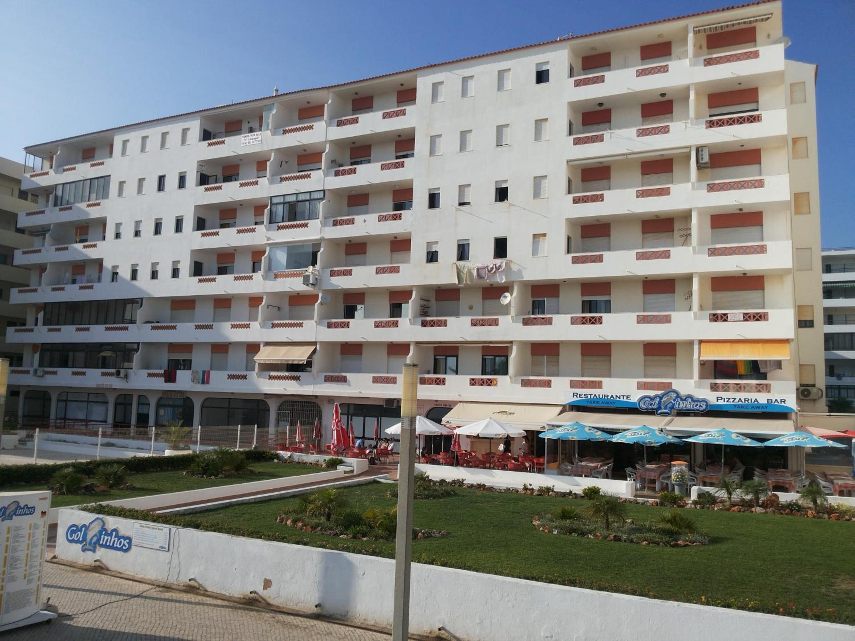 Regueiró Quarteira Beach Apartment