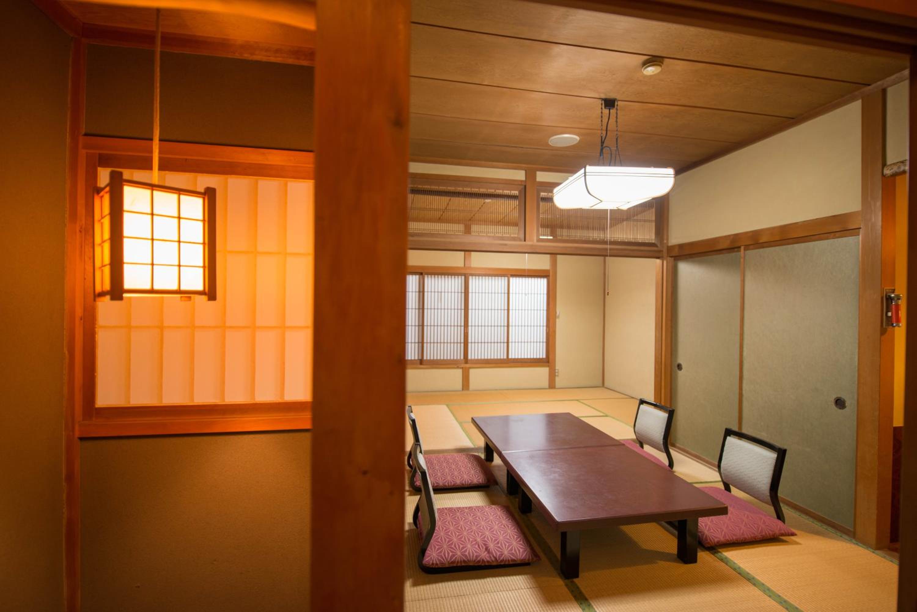 Kappo Ryokan Shiroyama