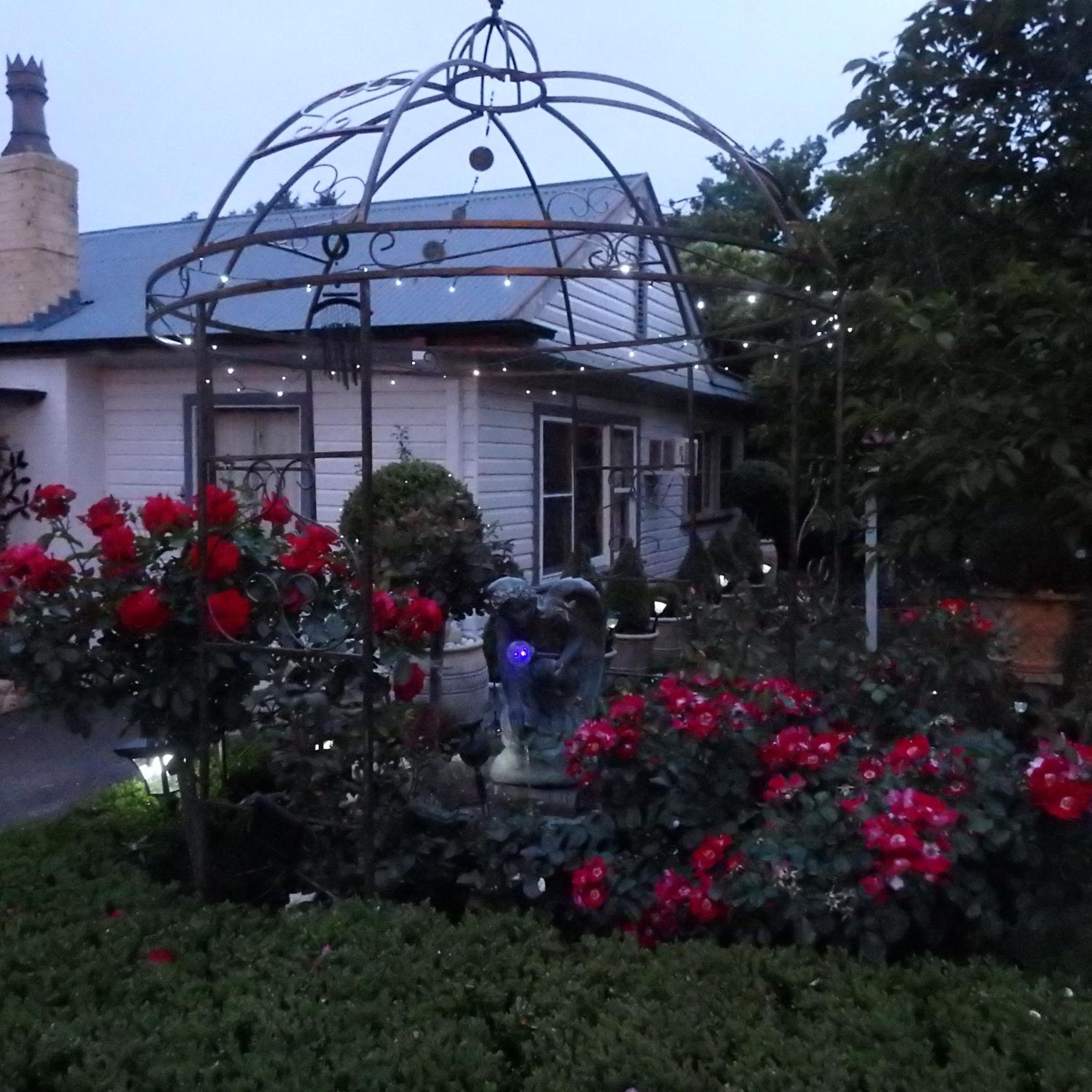 Bowral Road Art Gallery Bed and Breakfast