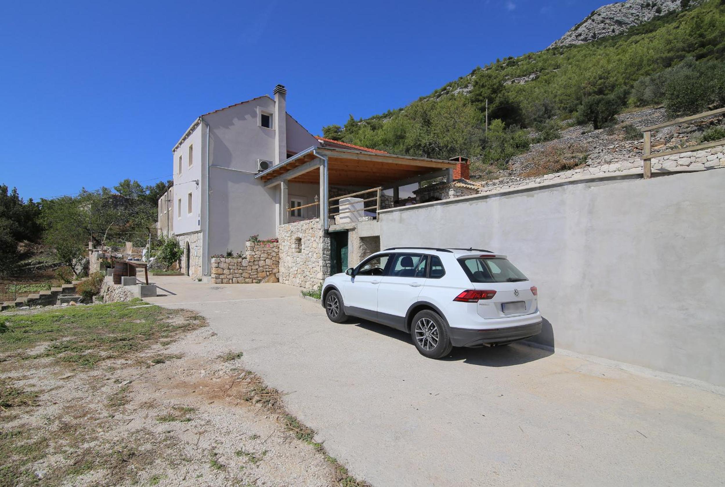 House Abatros