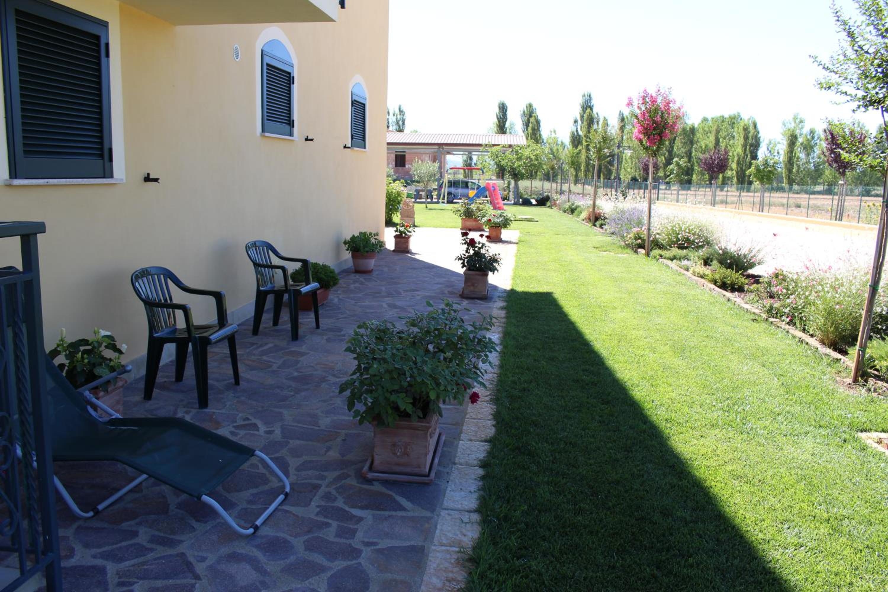 Photo 25
