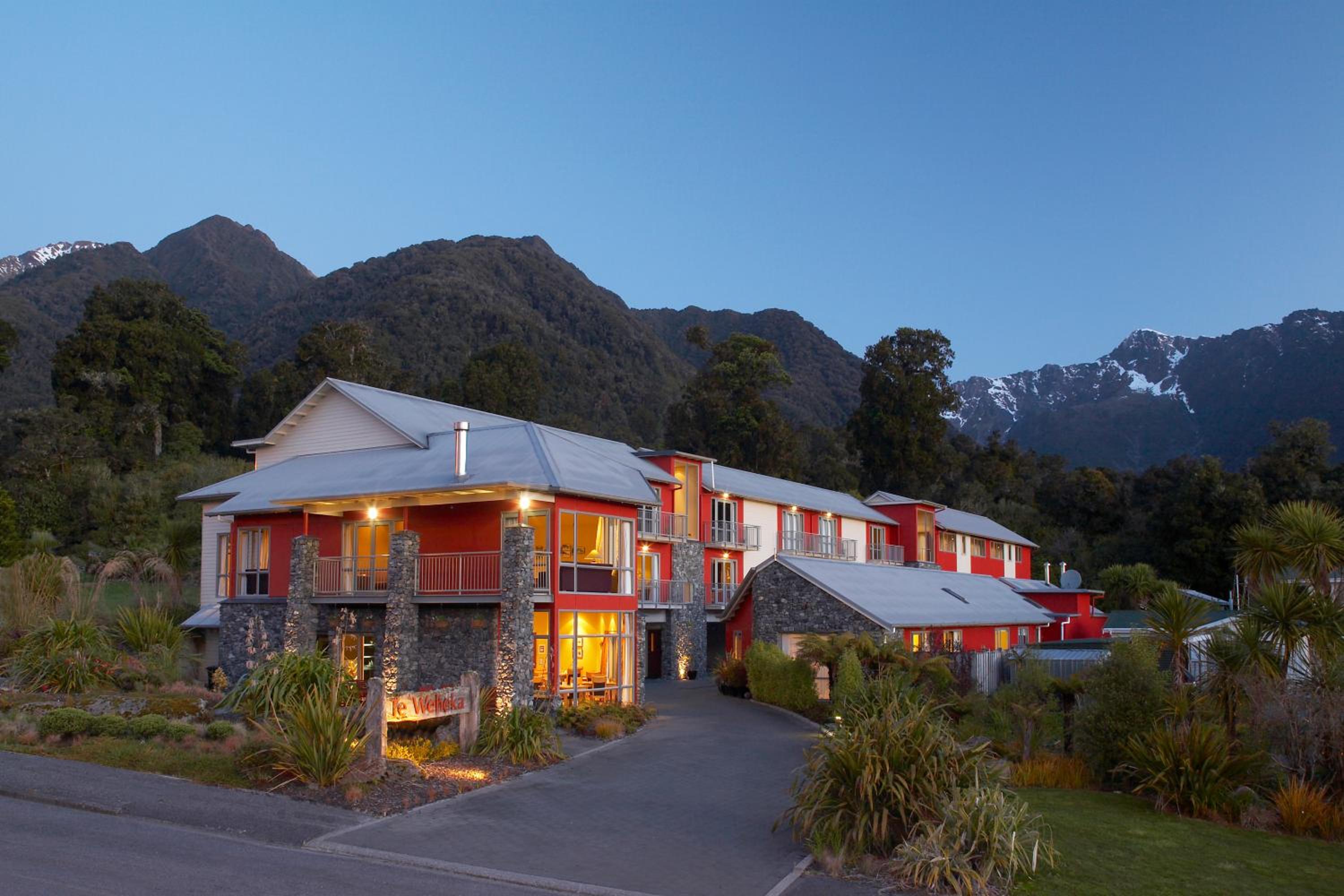 Hotel Te Weheka Boutique Hotel - Image 1