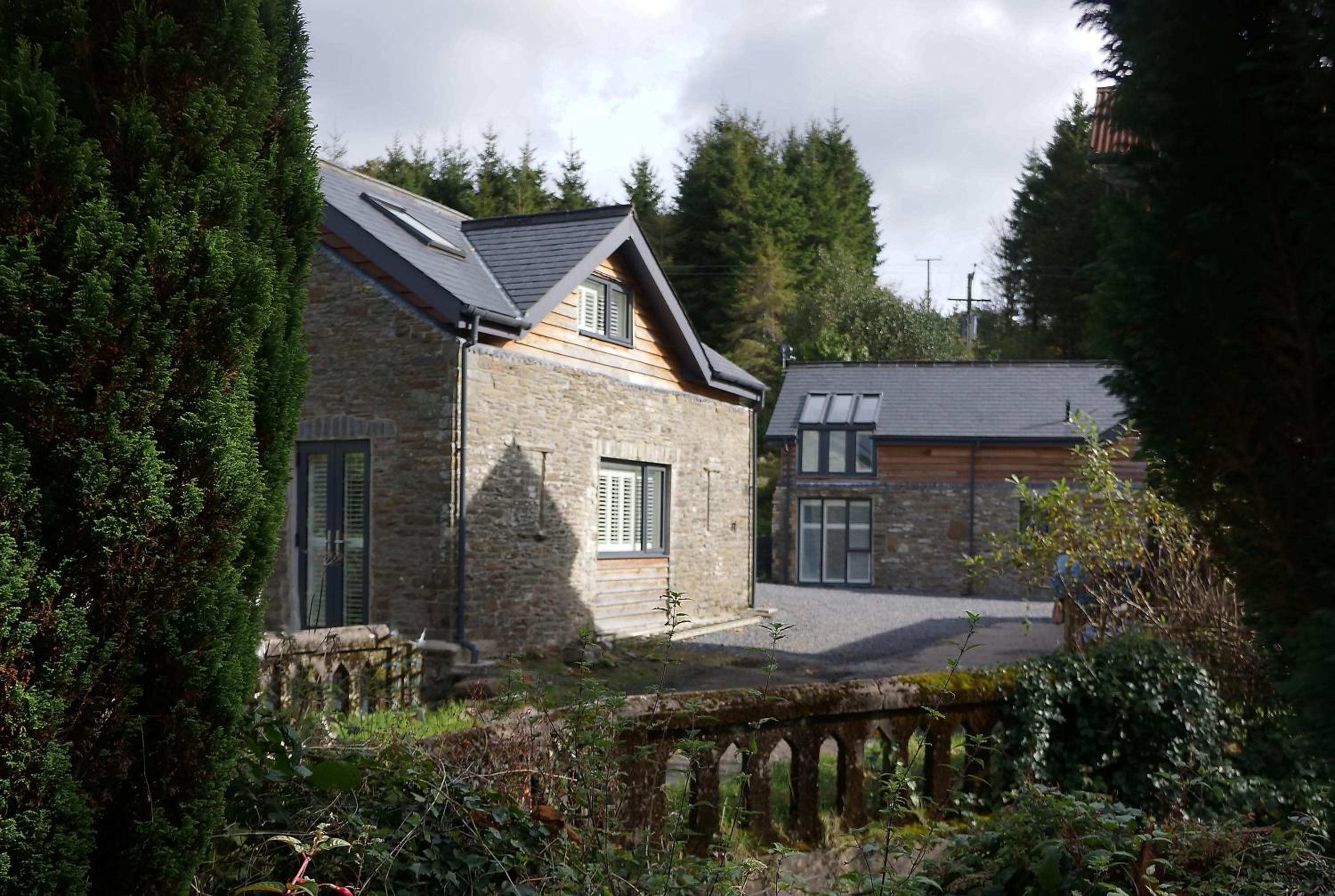 Swansea Valley Holiday Cottages