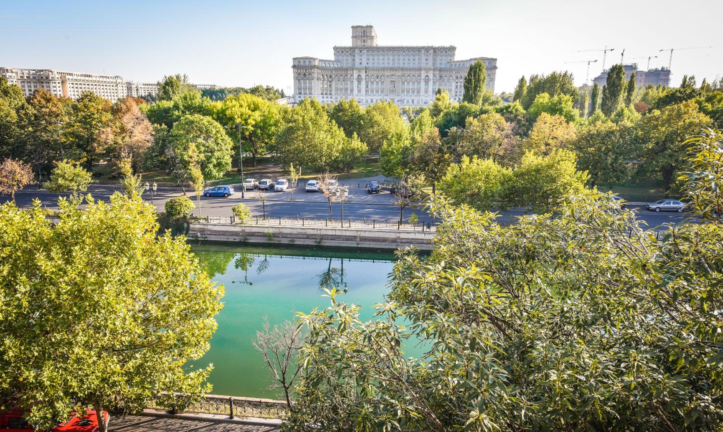 Parliament & River View Apartments
