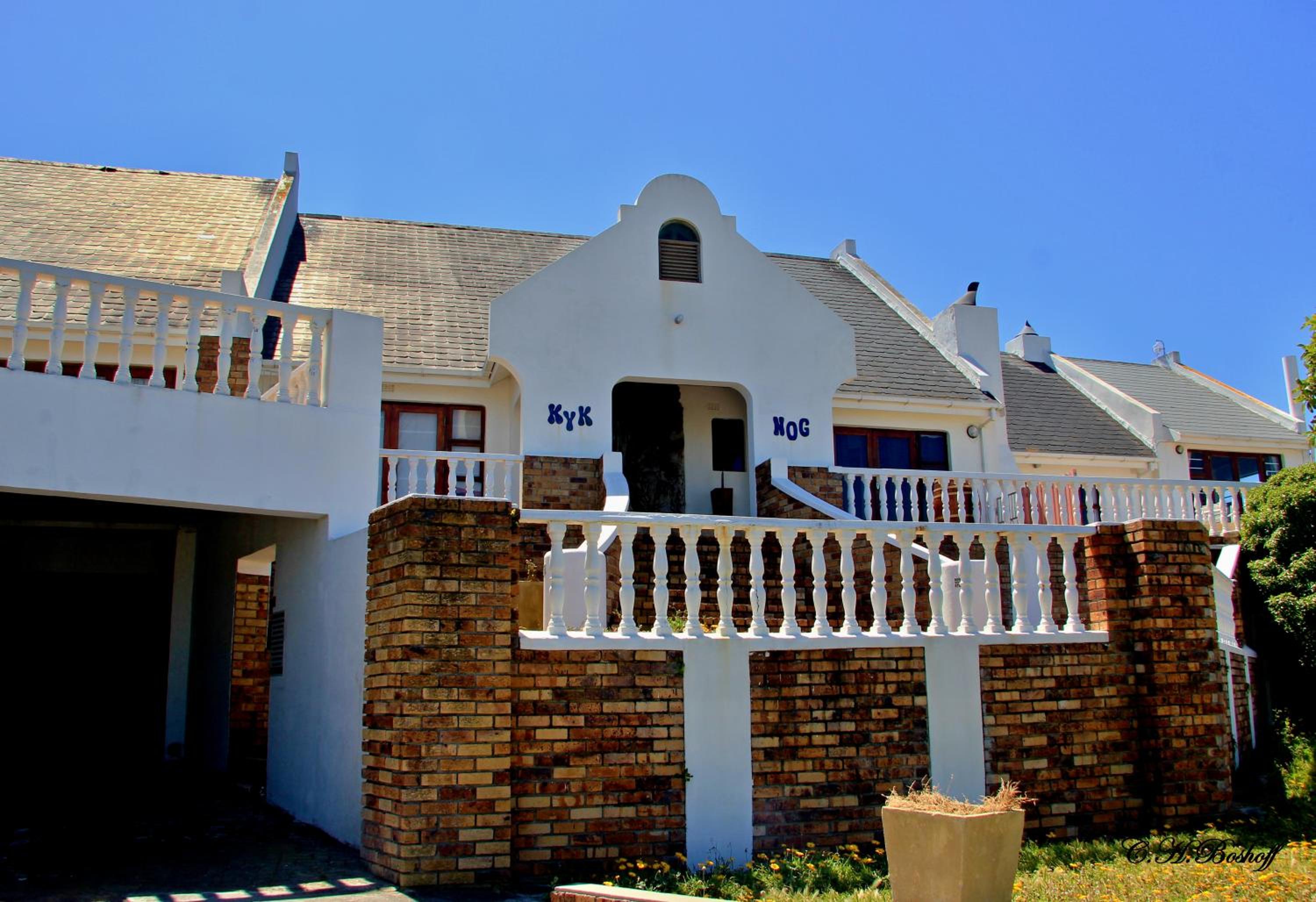 Walkerbay Accommodation