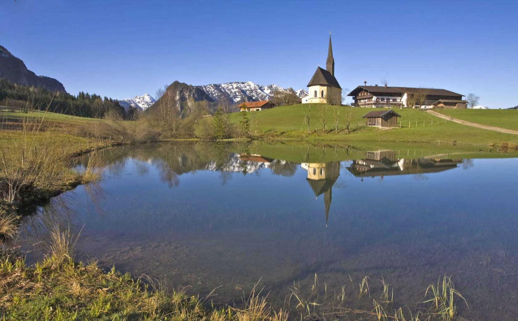Ferienwohnungen mit Bergblick view 4