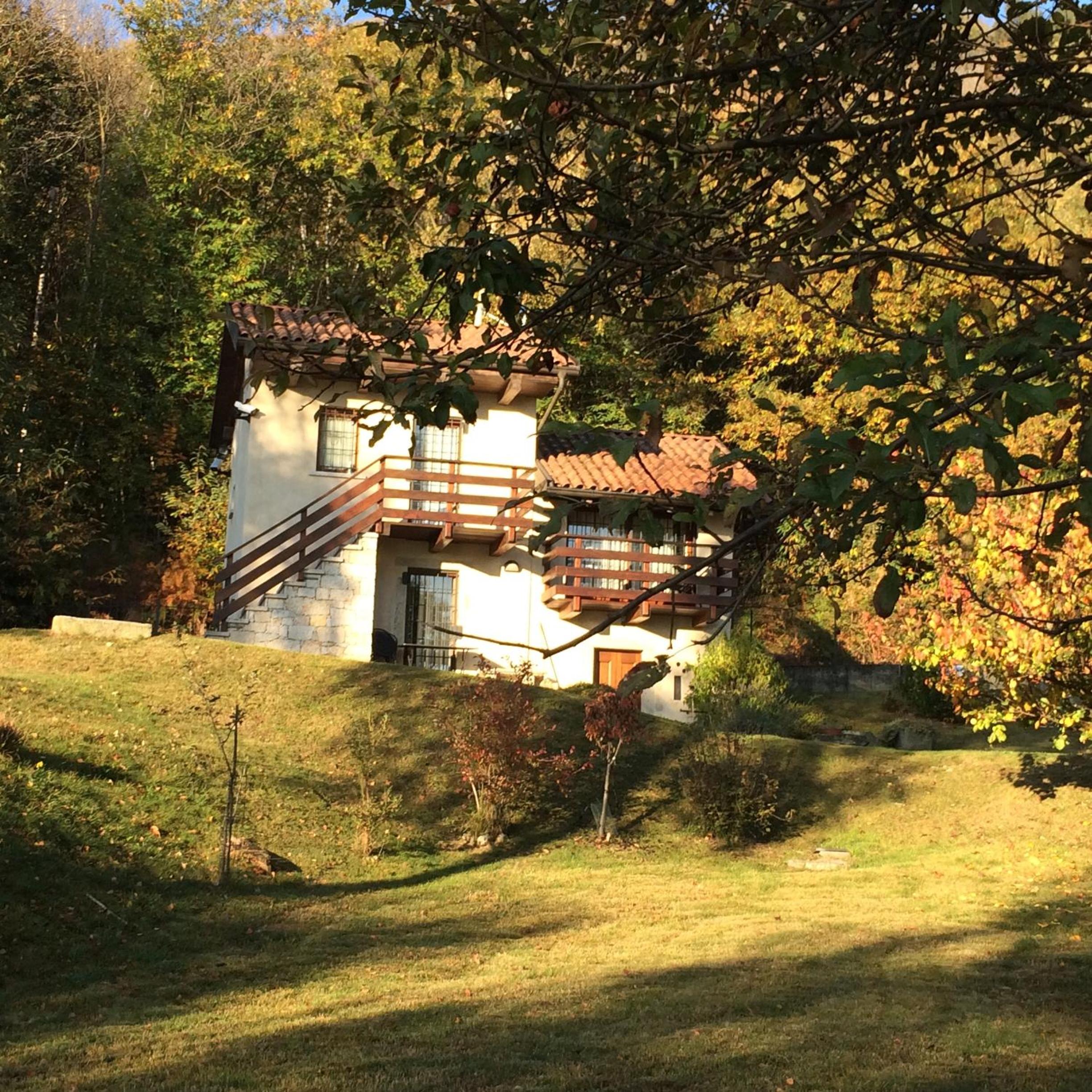 Villino Camparbino vista lago d orta view 2