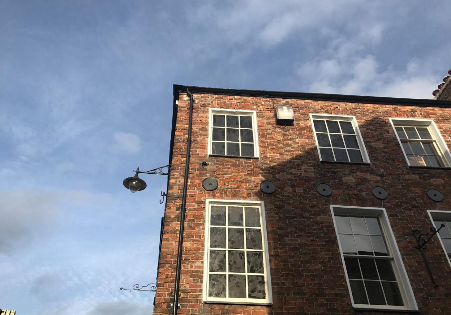 Ty Glyndwr Bunkhouse, Bar and cafe