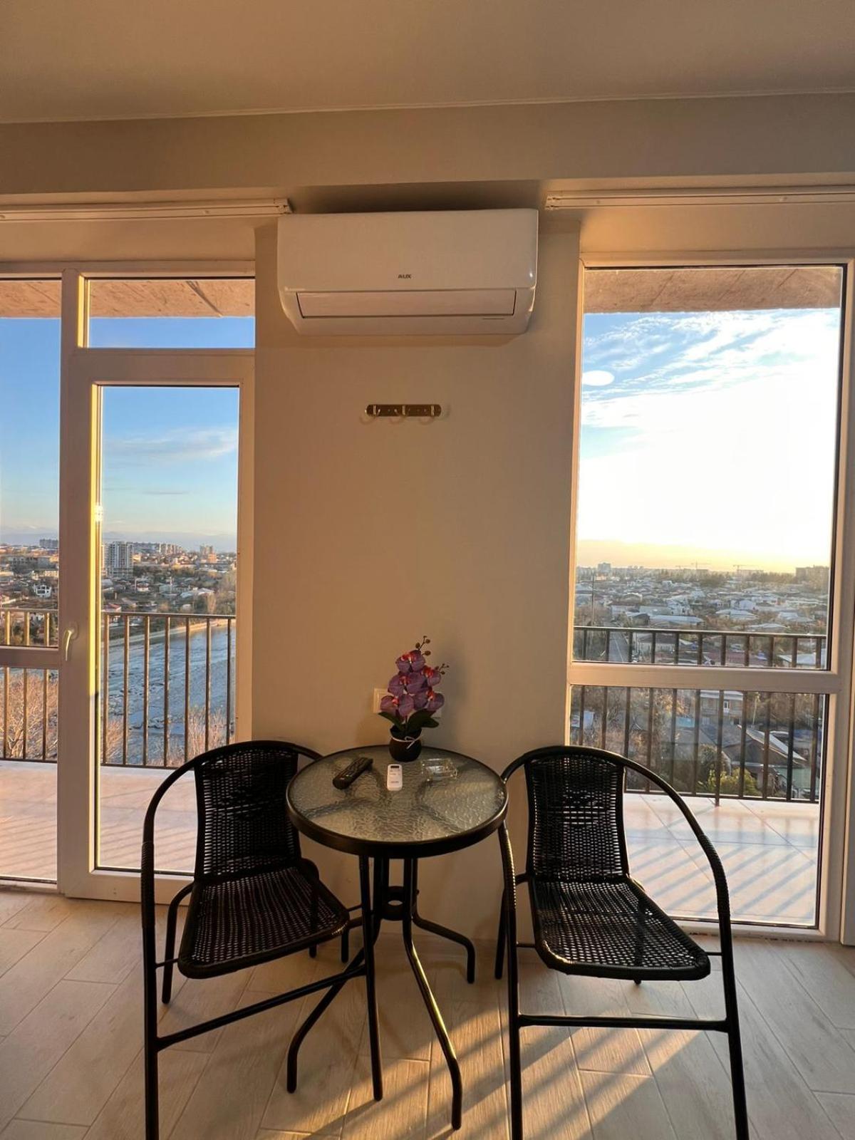 David Agmashenebeli apartment