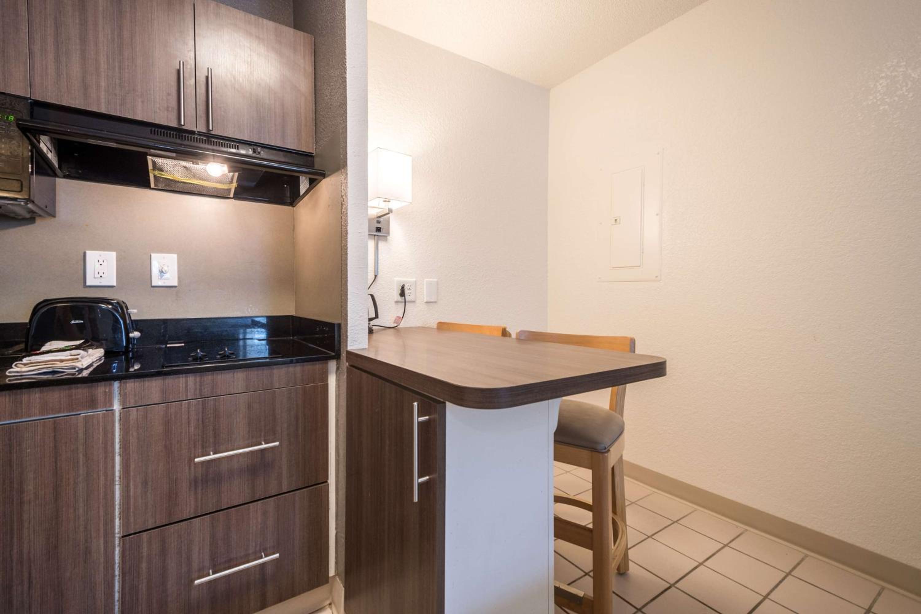 Studio 6 Extended Stay - Duluth, GA - Atlanta - Gwinnett Place