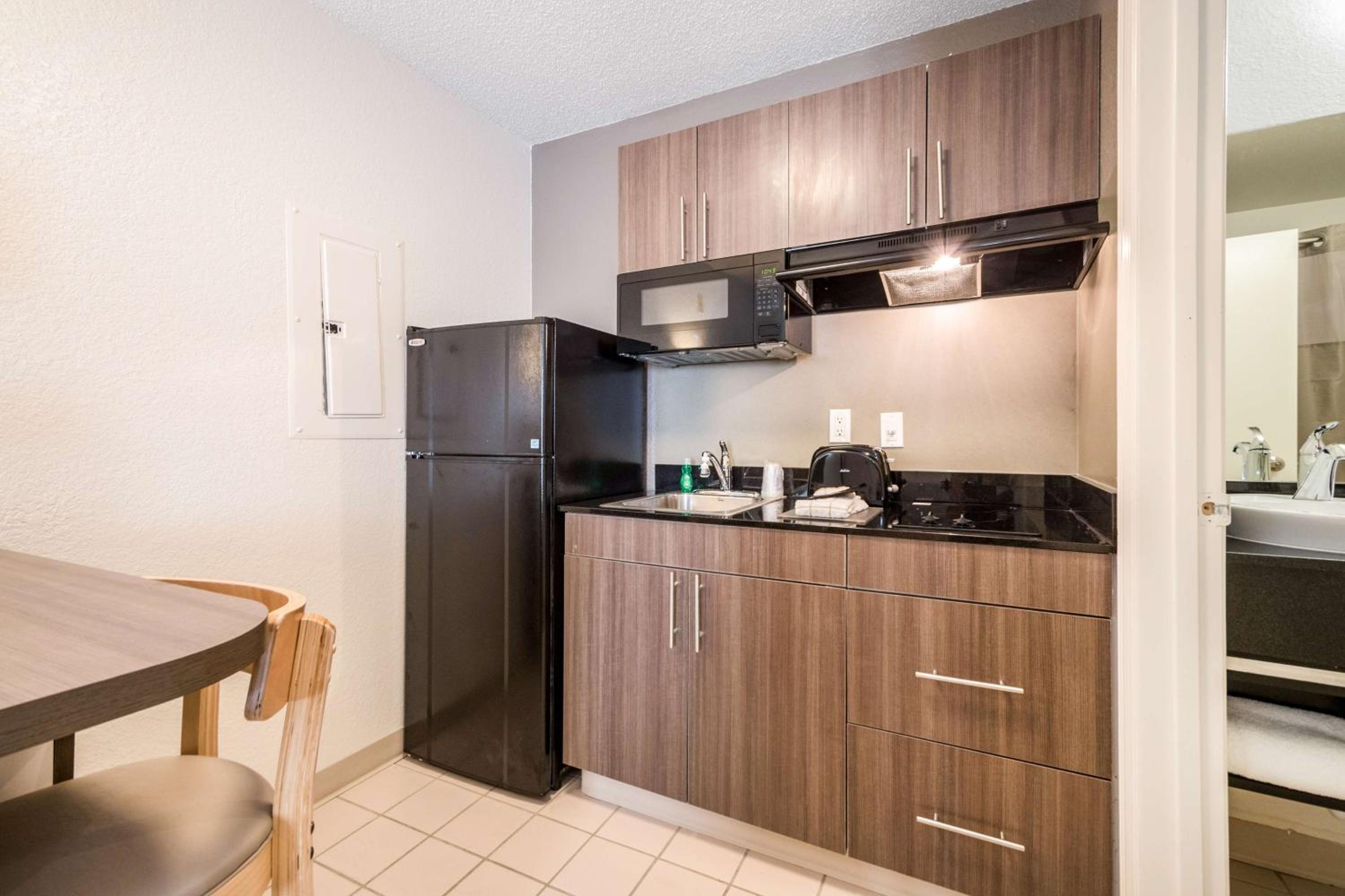 Studio 6 Extended Stay - Duluth, GA - Atlanta - Gwinnett Place