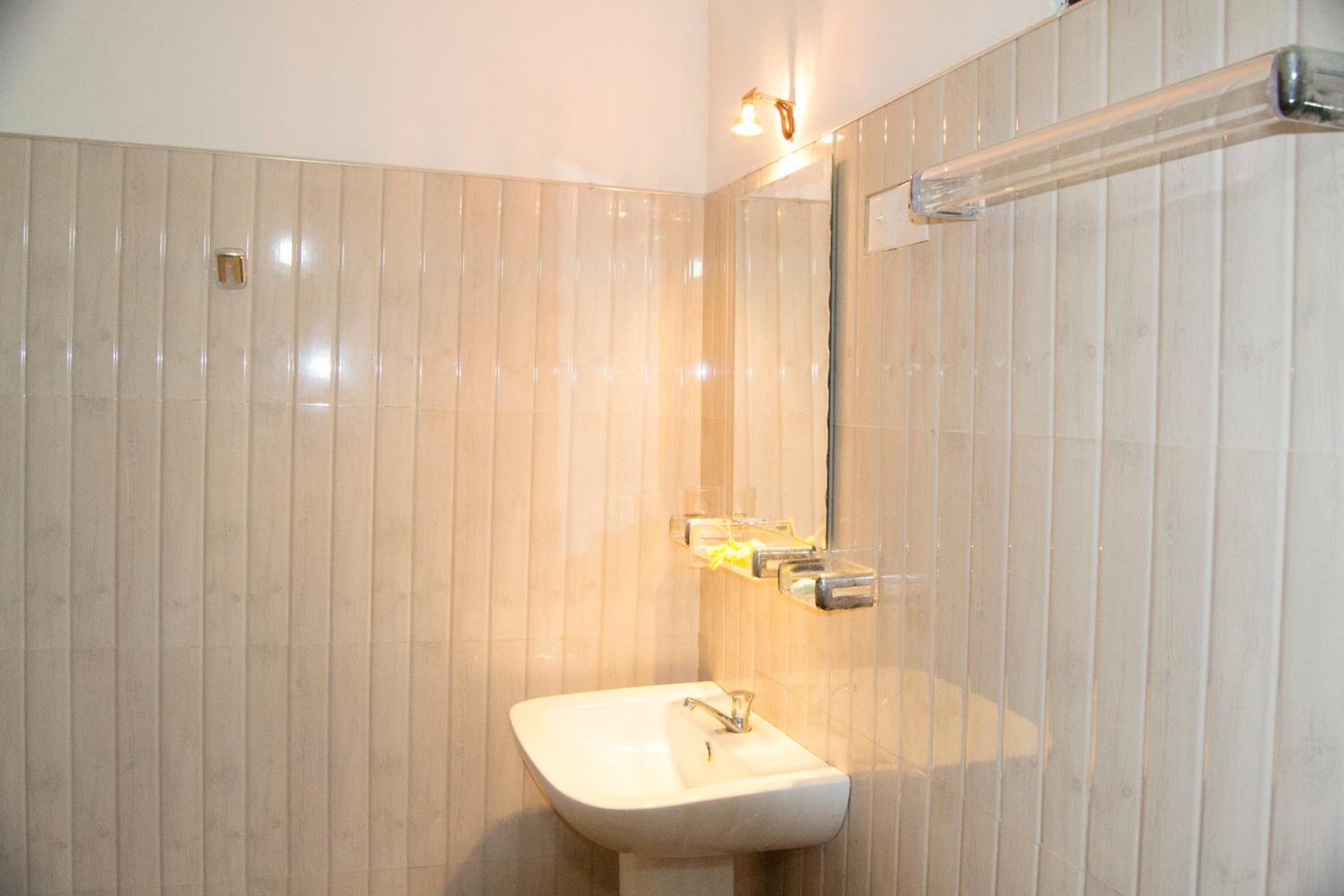 Manju Homestay