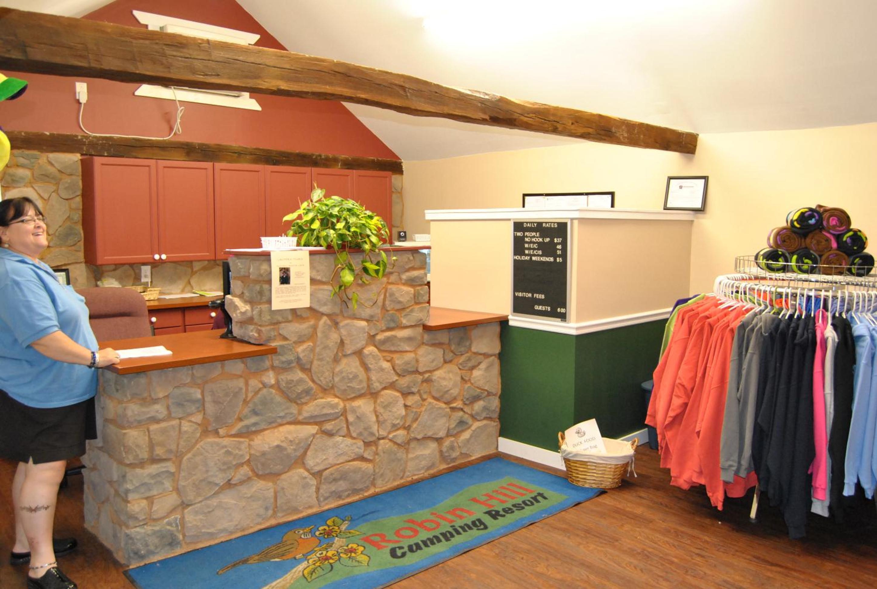 Photo 10