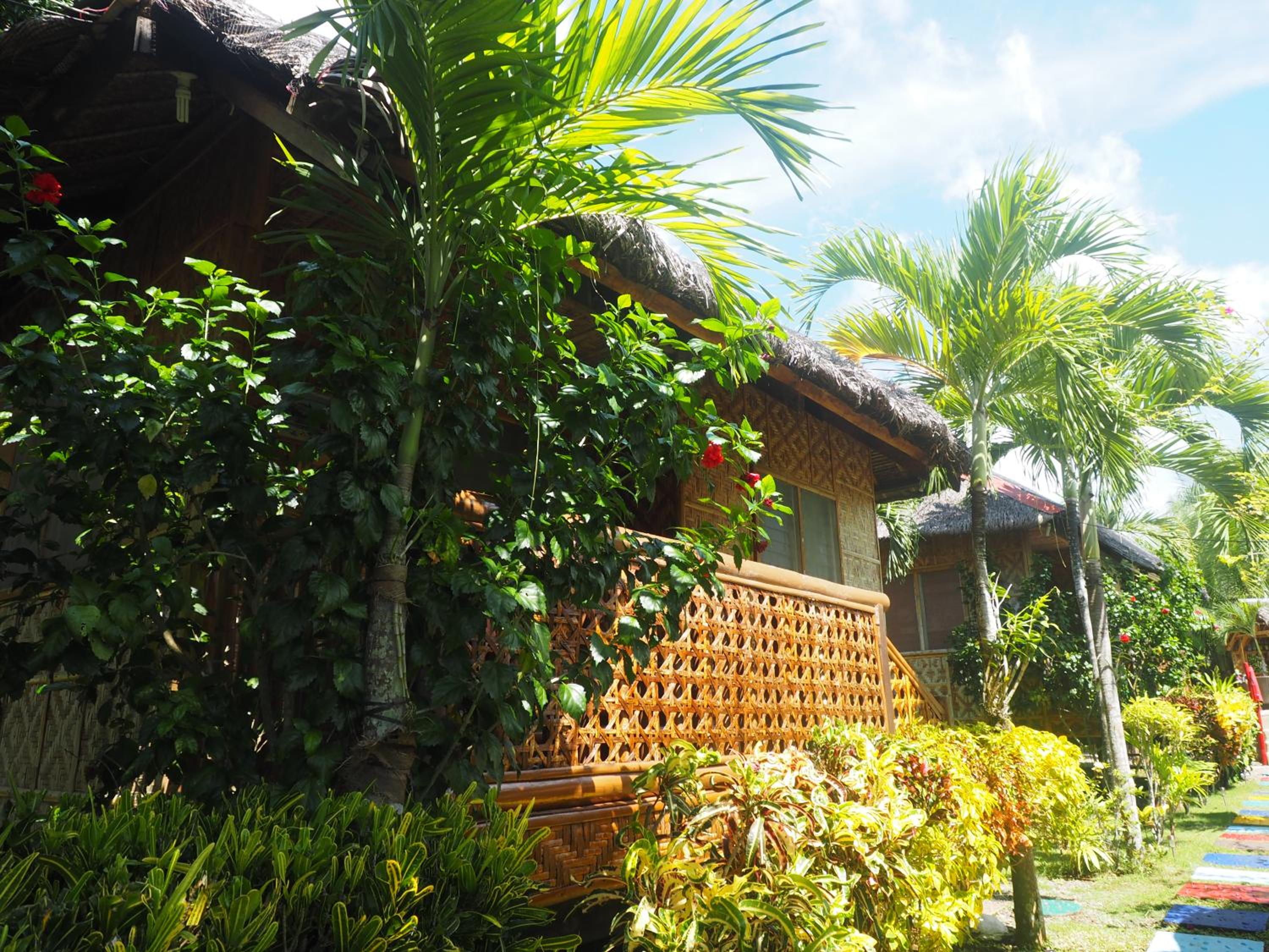 Island Tiki Paradise Resort