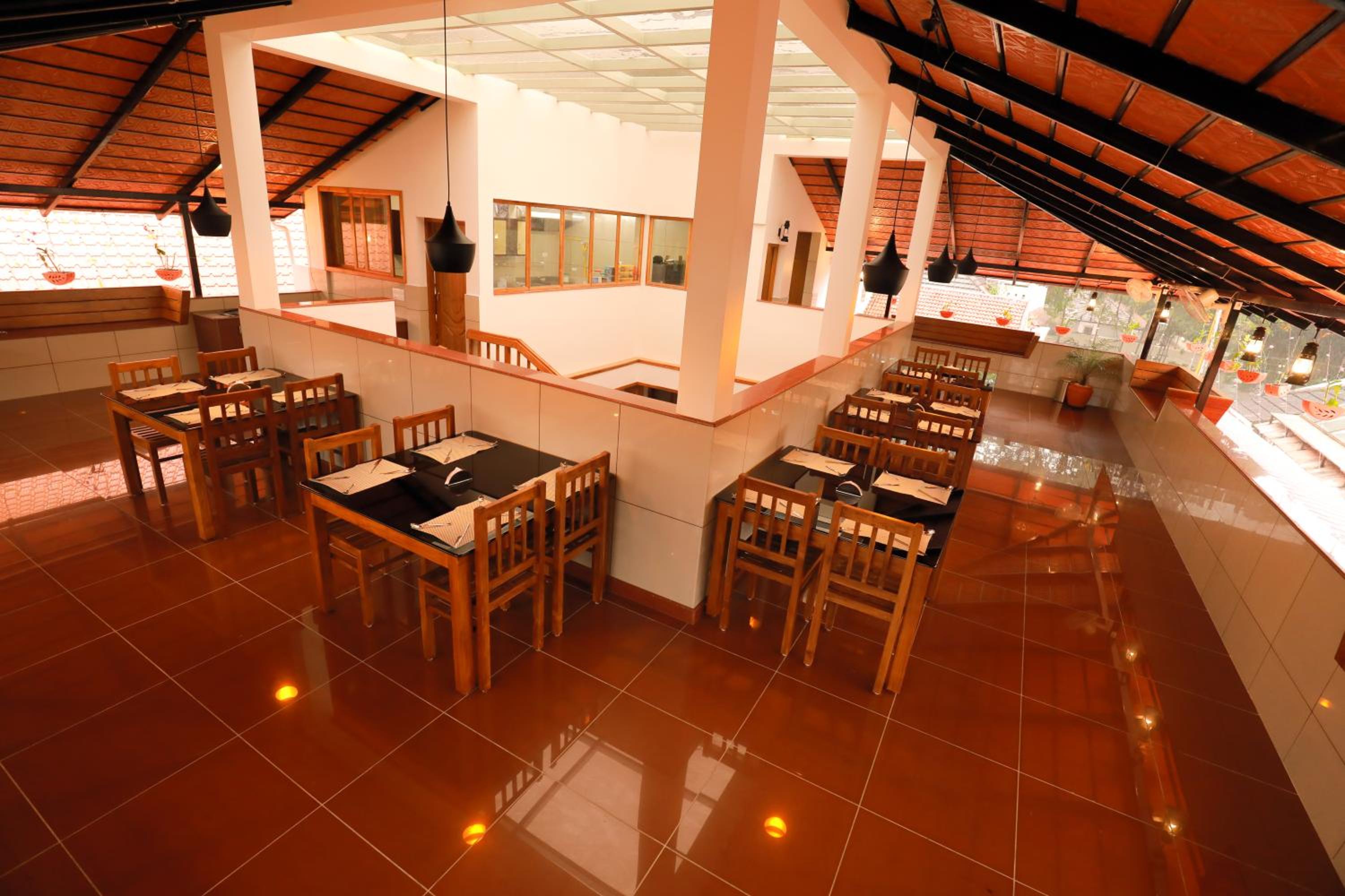 Cochin Vacations - Roses Inn Fortkochi - Property Image 10