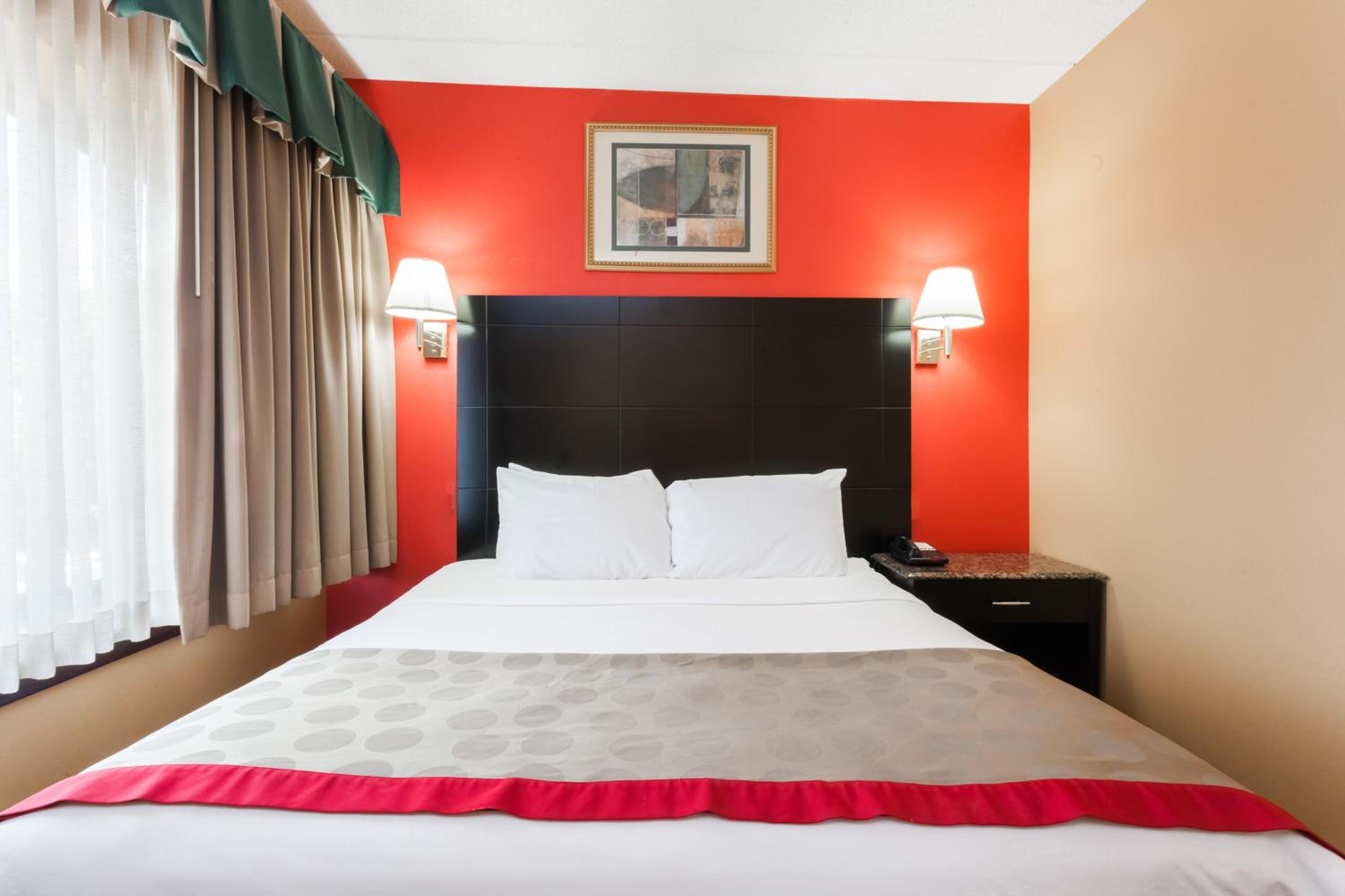 Newburgh Vacations - Ramada by Wyndham Newburgh/West Point - Property Image 9
