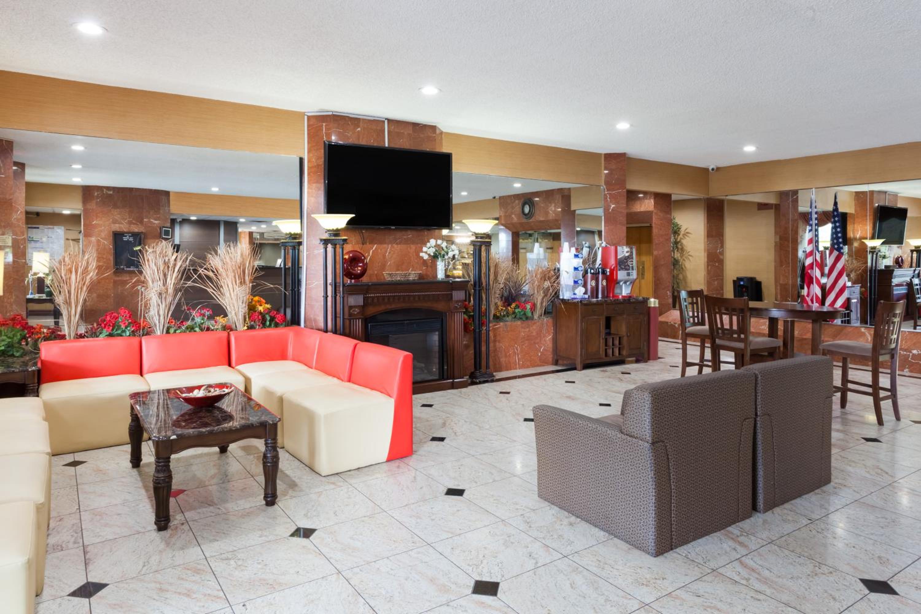 Newburgh Vacations - Ramada by Wyndham Newburgh/West Point - Property Image 23