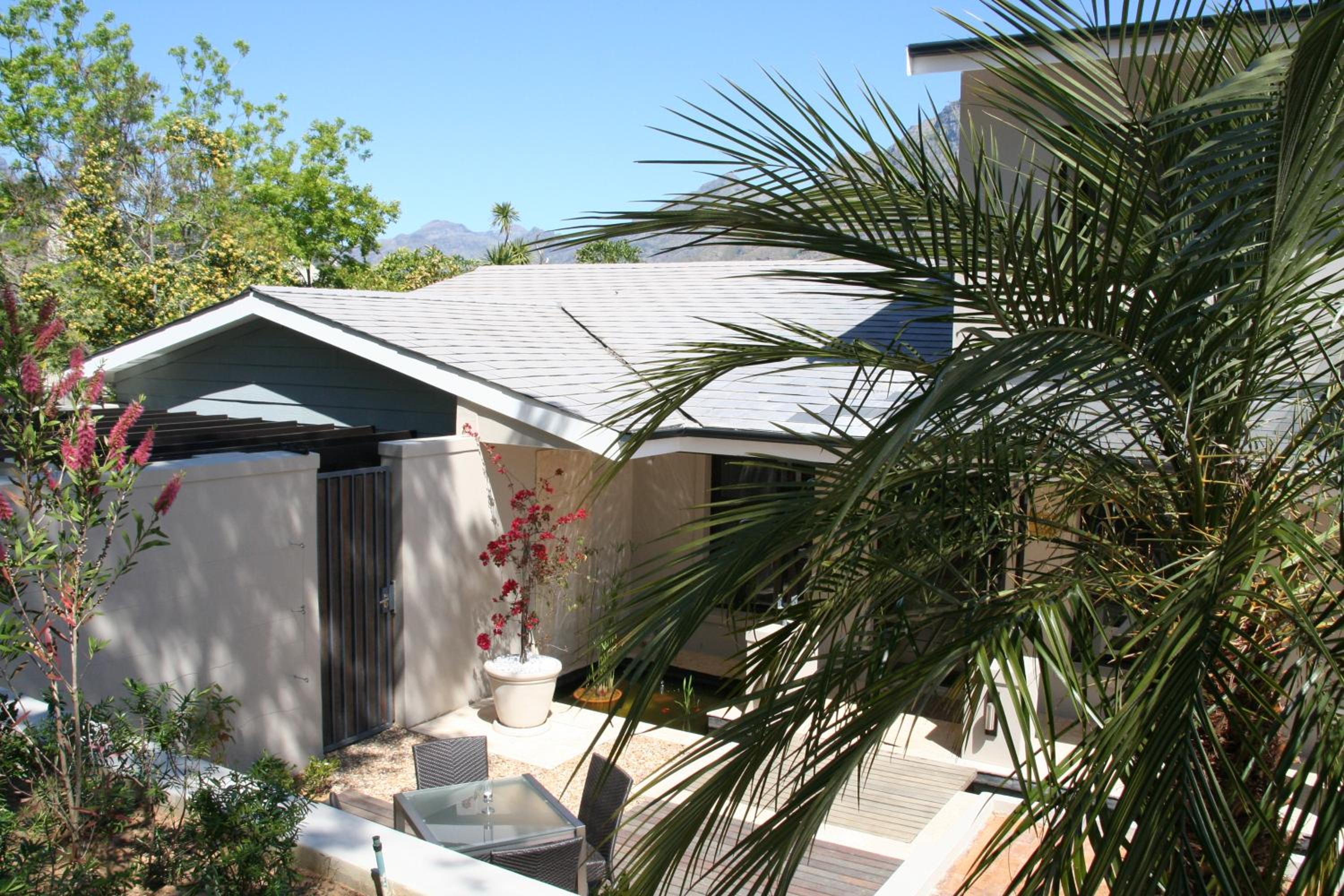 Keren's Vine Guesthouse view 2