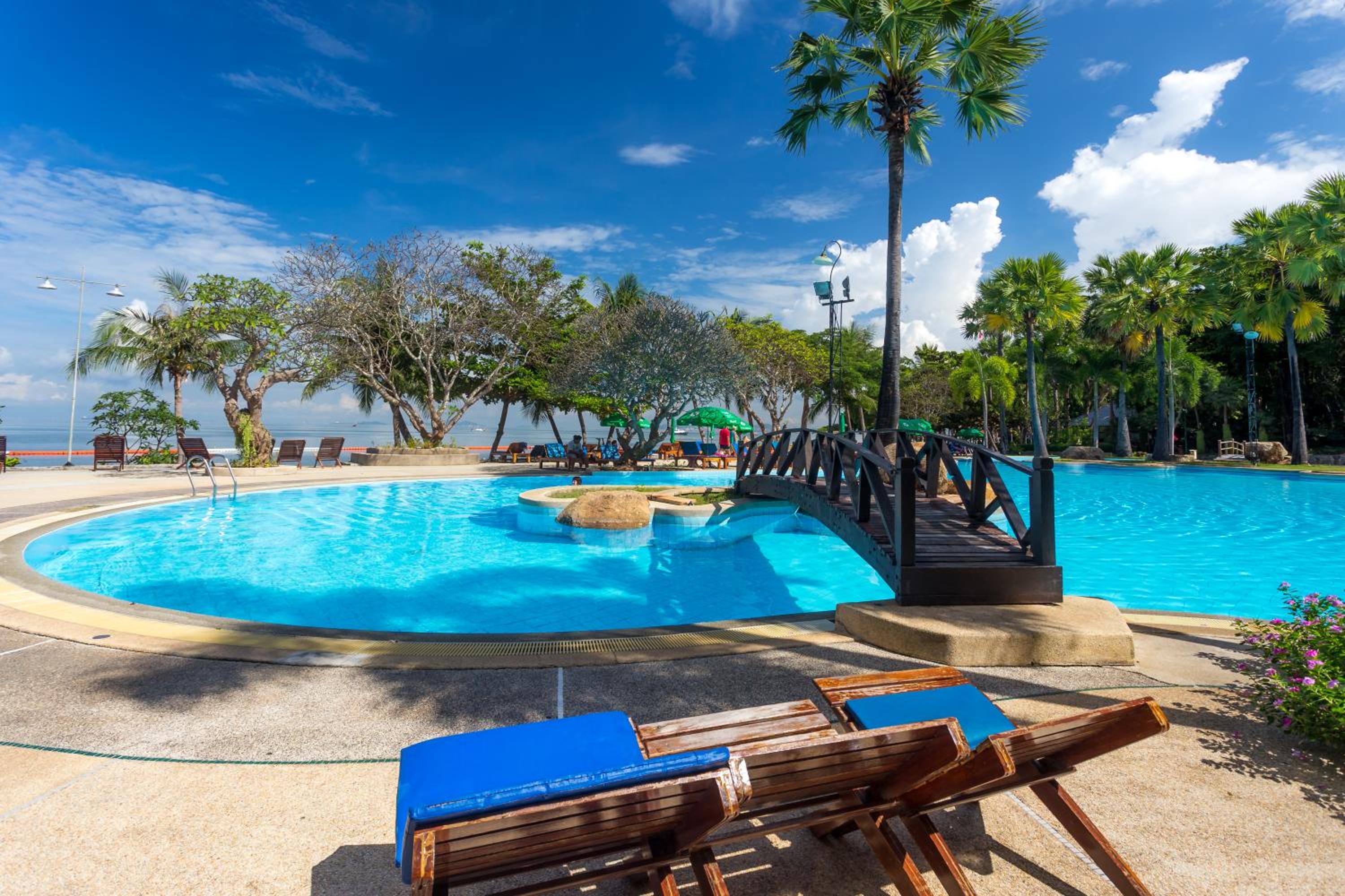 Garden Sea View Resort