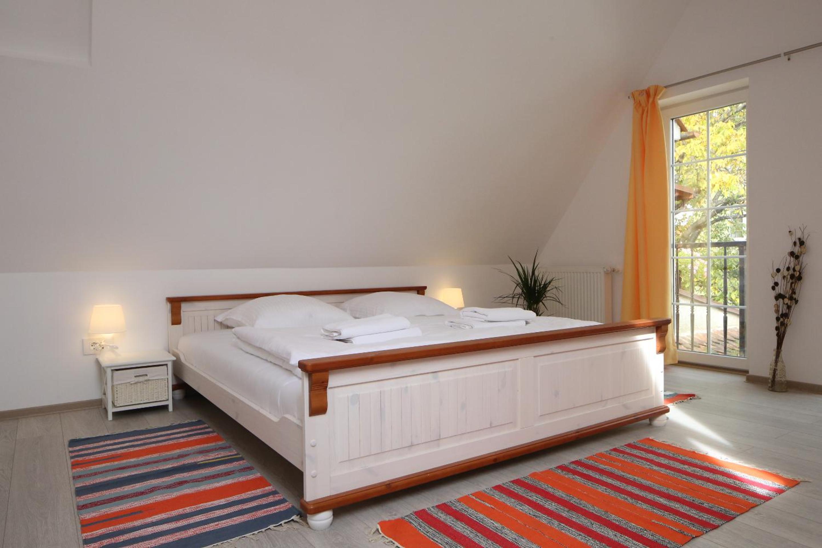 Apartment Schiller 3 view 5