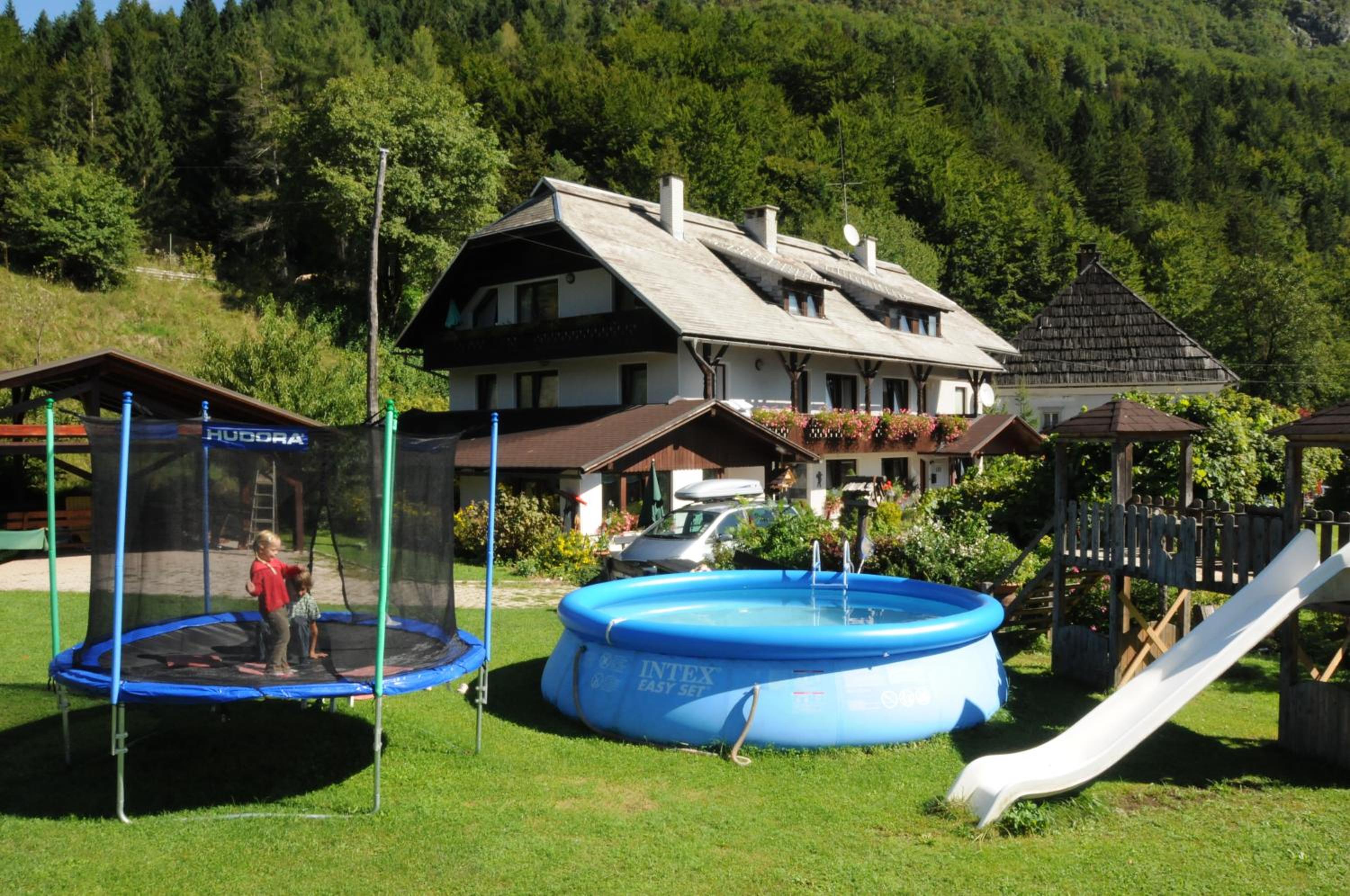 Apartmaji Rabič view 2