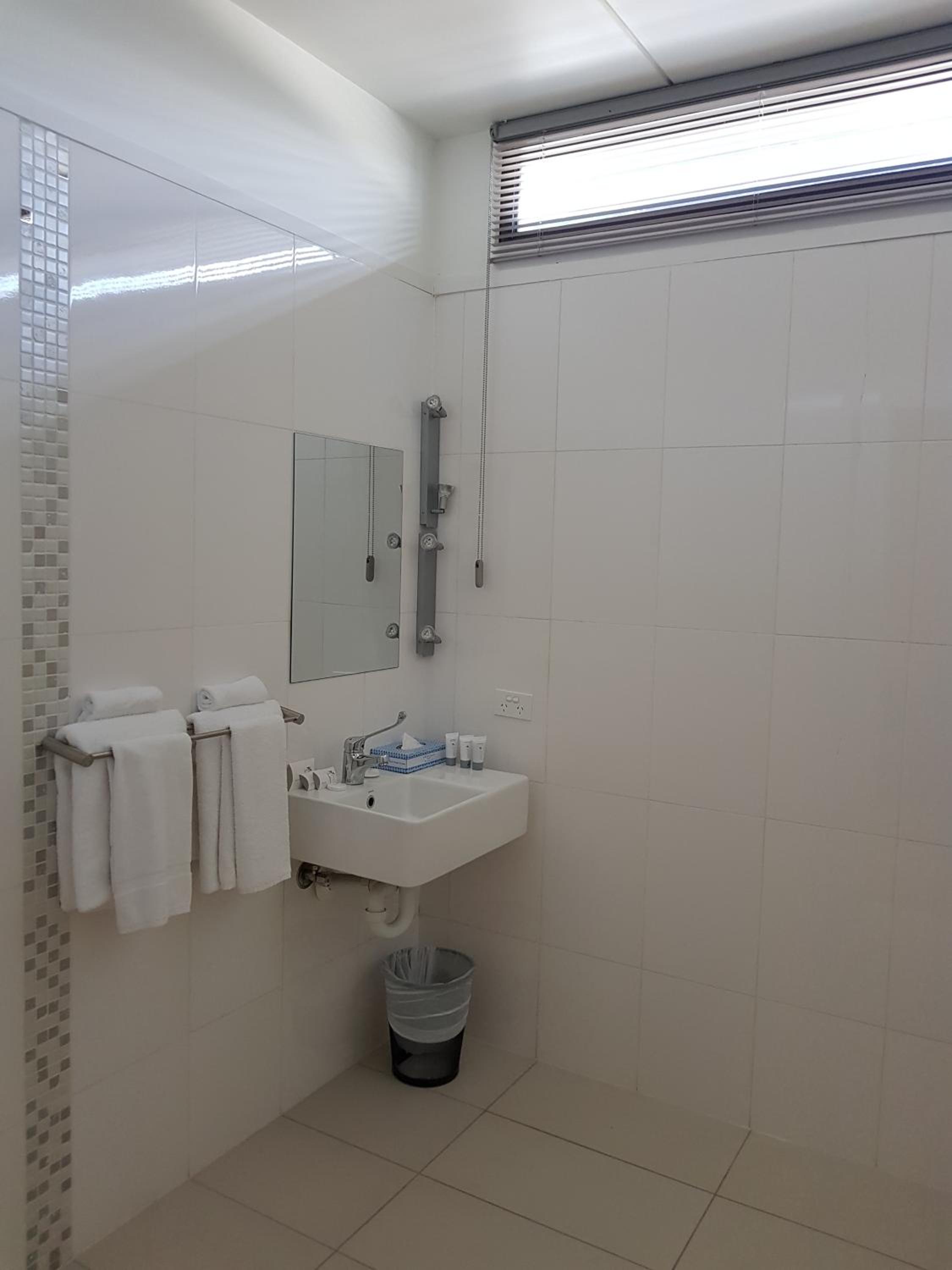 Moura Meridian Motel