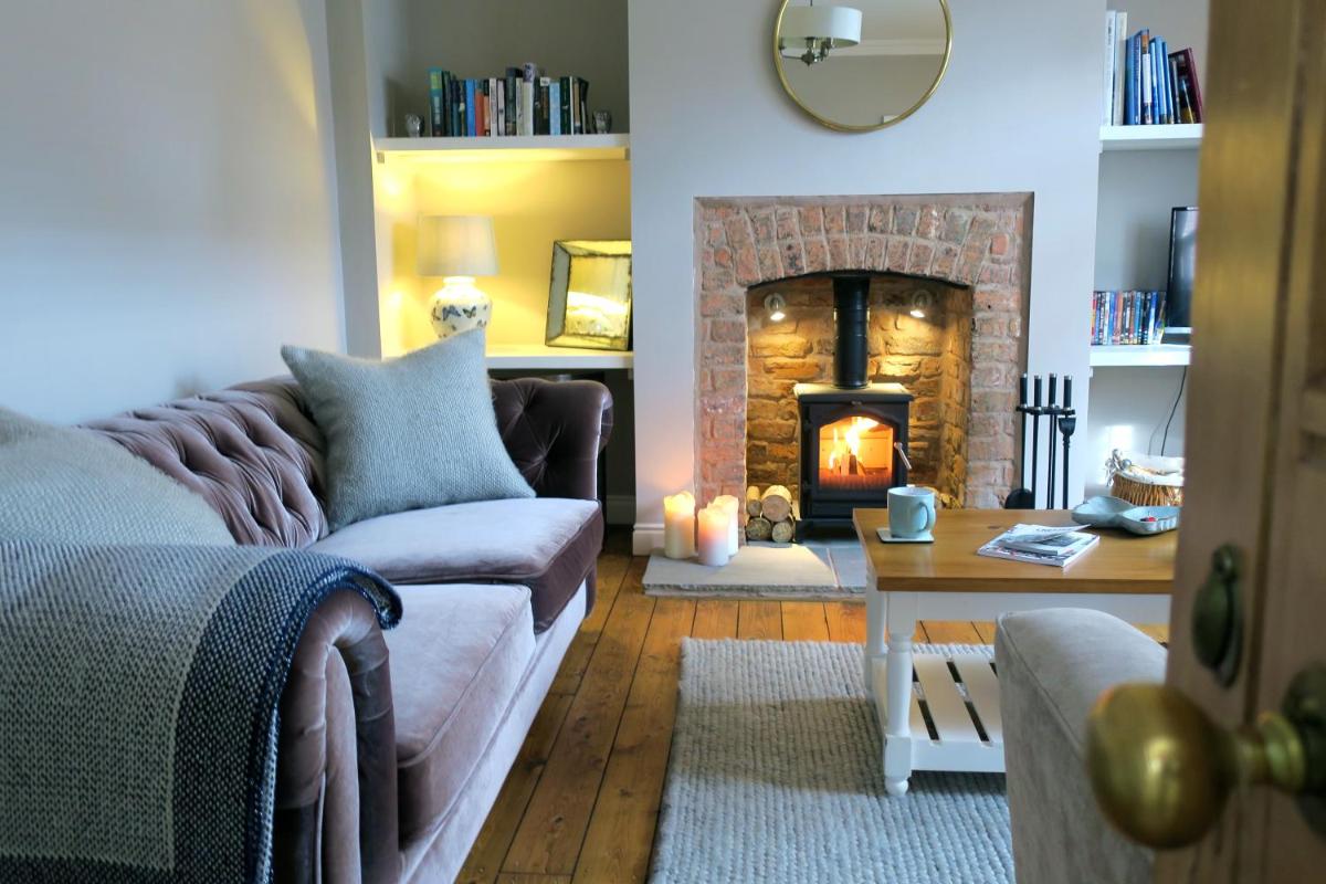30 Overleigh Road view 5