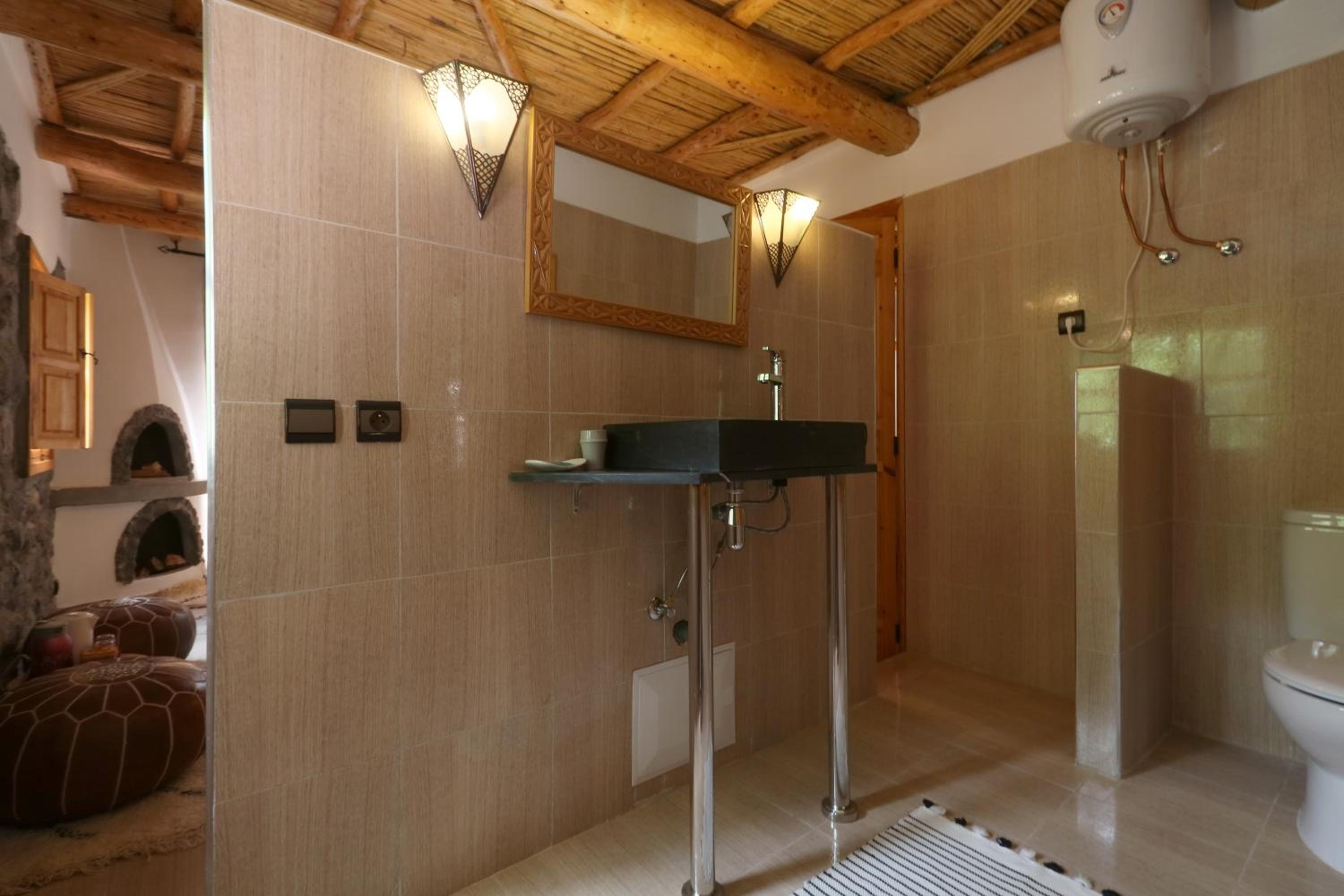 Hiba Lodge