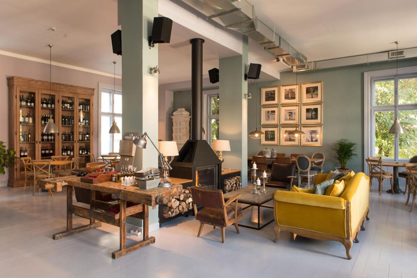 lounge