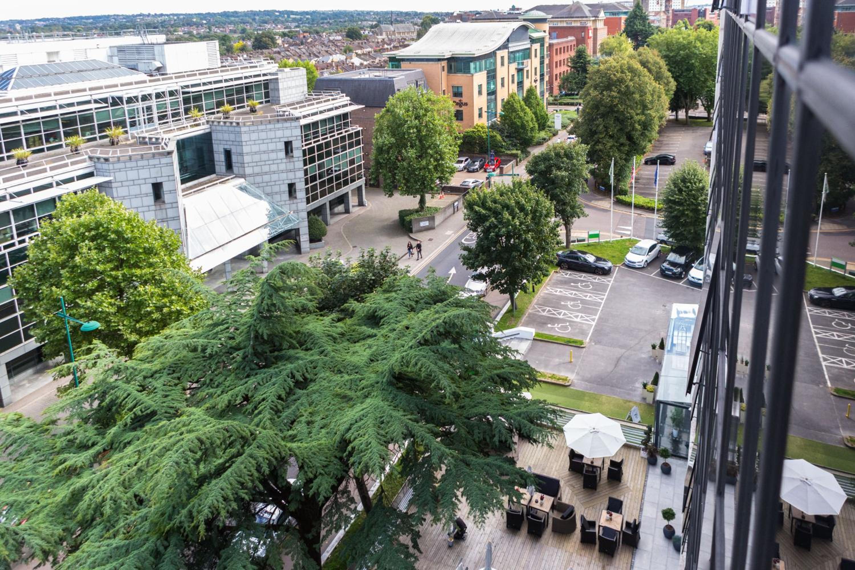 Watford Vacations - Livin' Serviced Apartments - Property Image 4