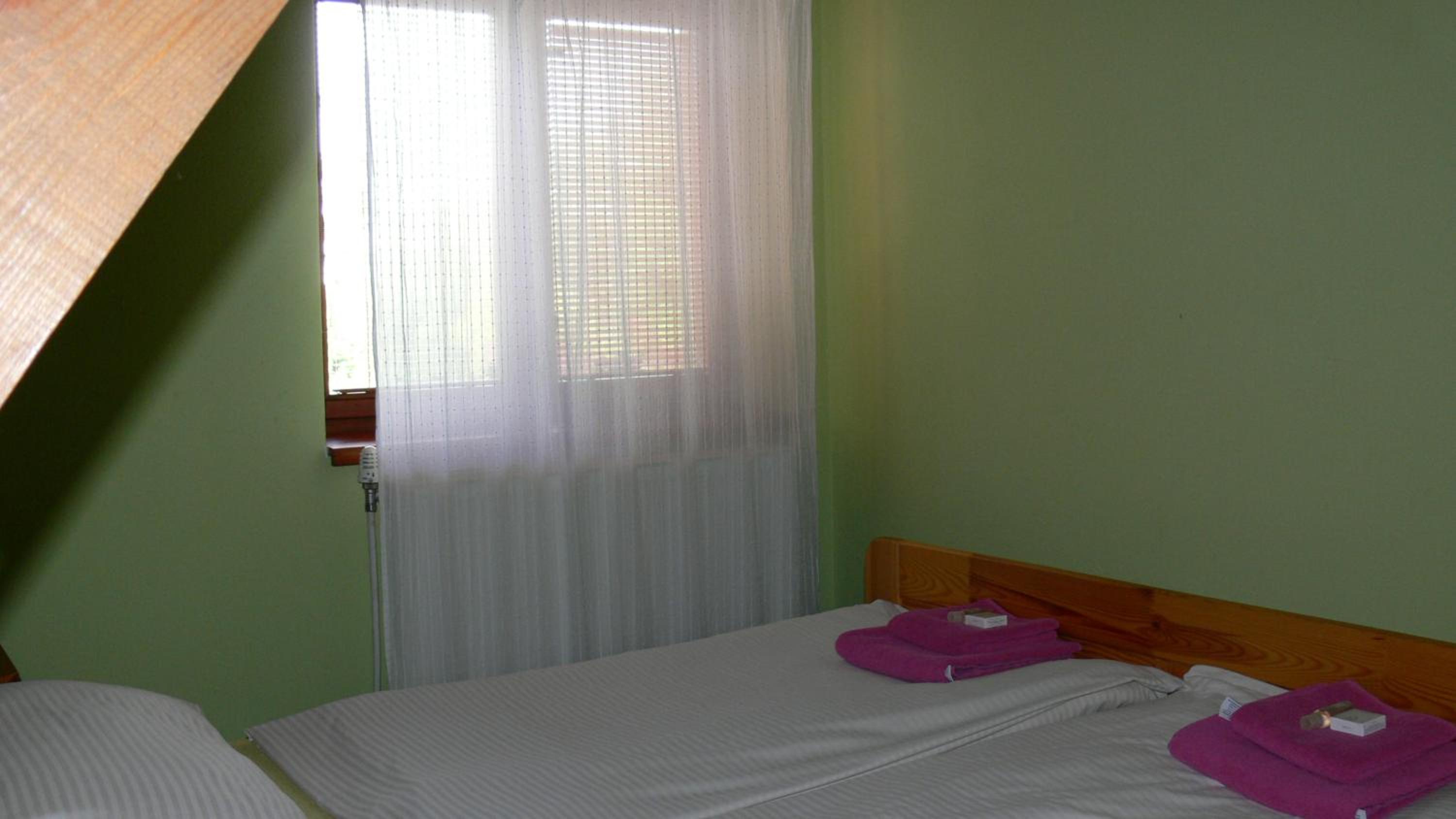 Photo 50