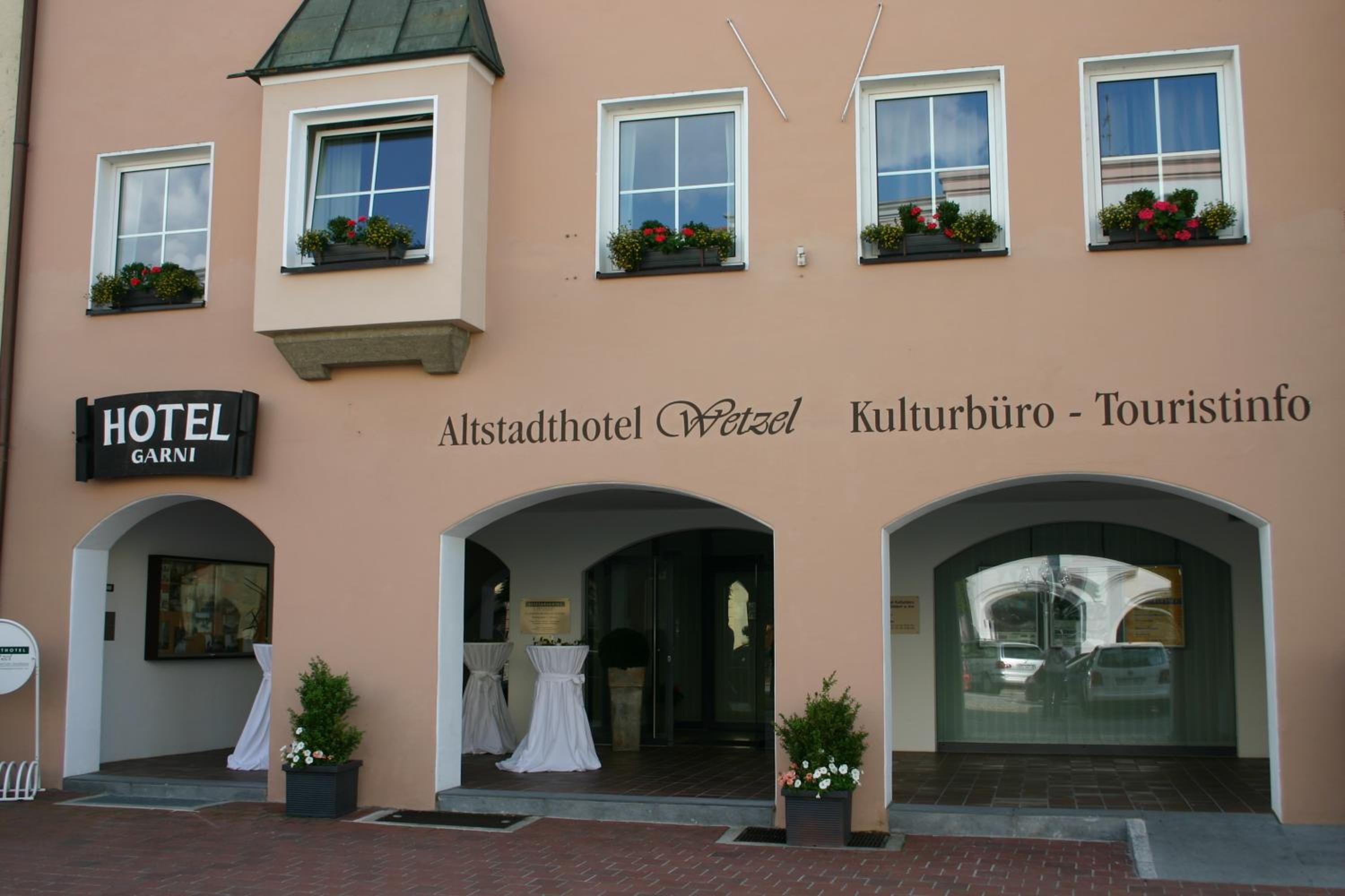 Altstadthotel Wetzel - Property Image 17