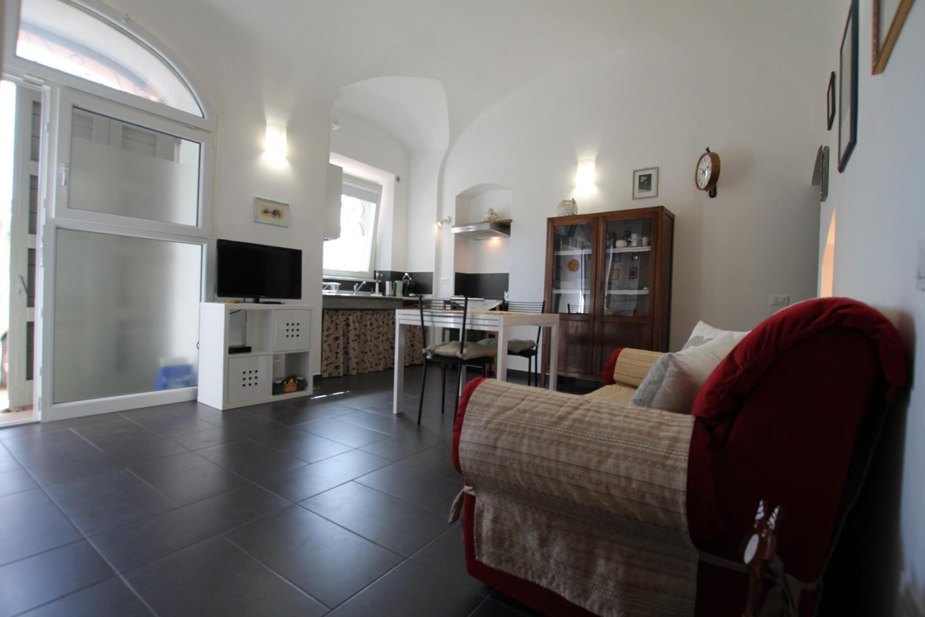 Castello 20 view 5
