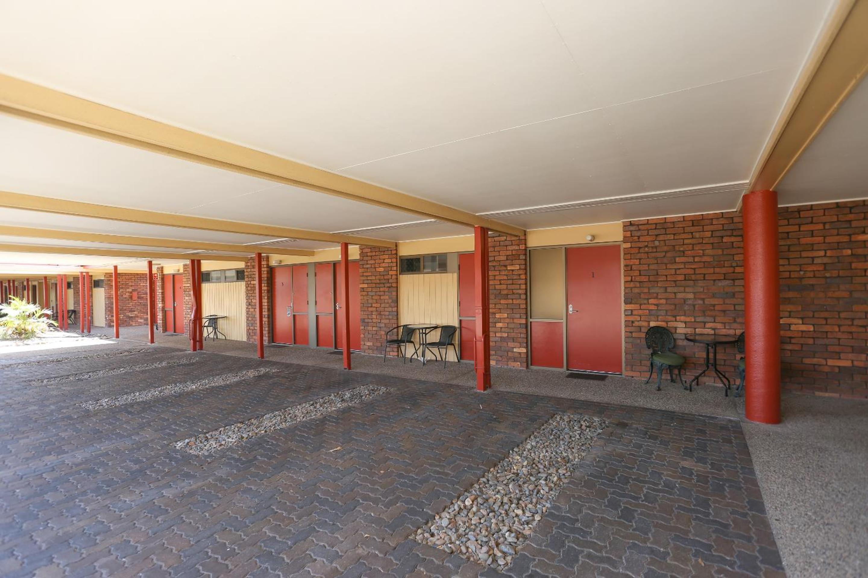 Reef Resort Motel