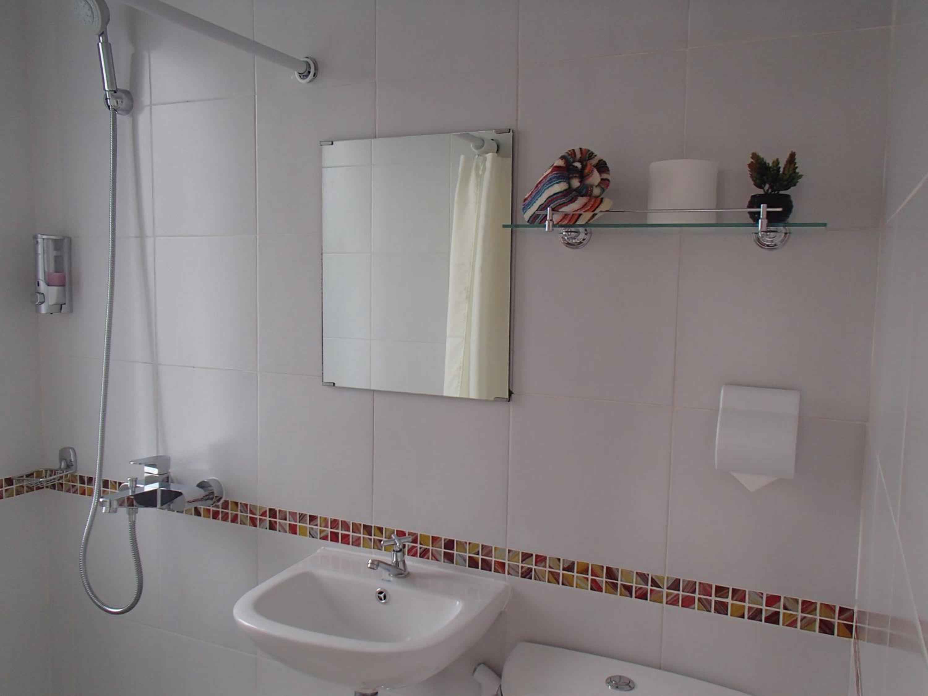 Askara Guest House & Hostel