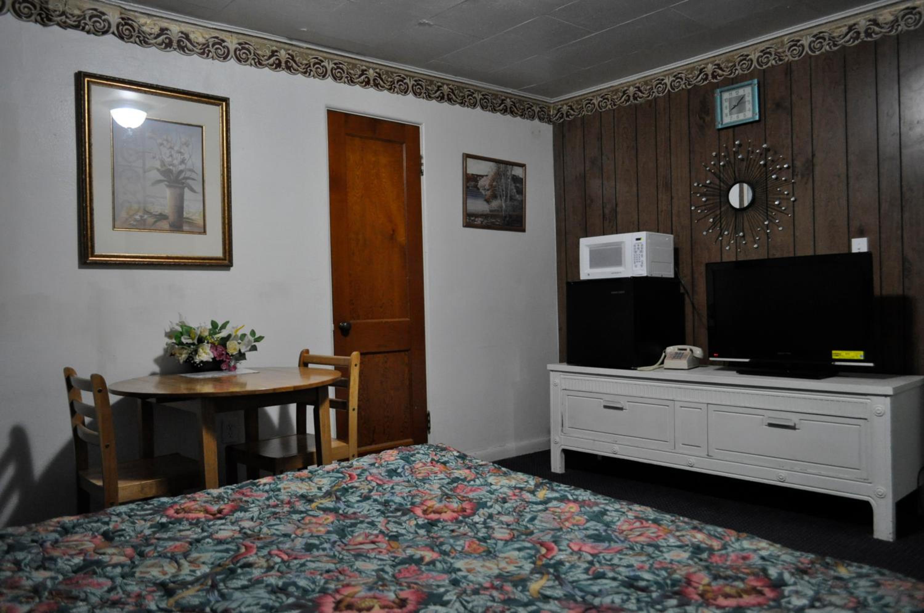 Western Motel