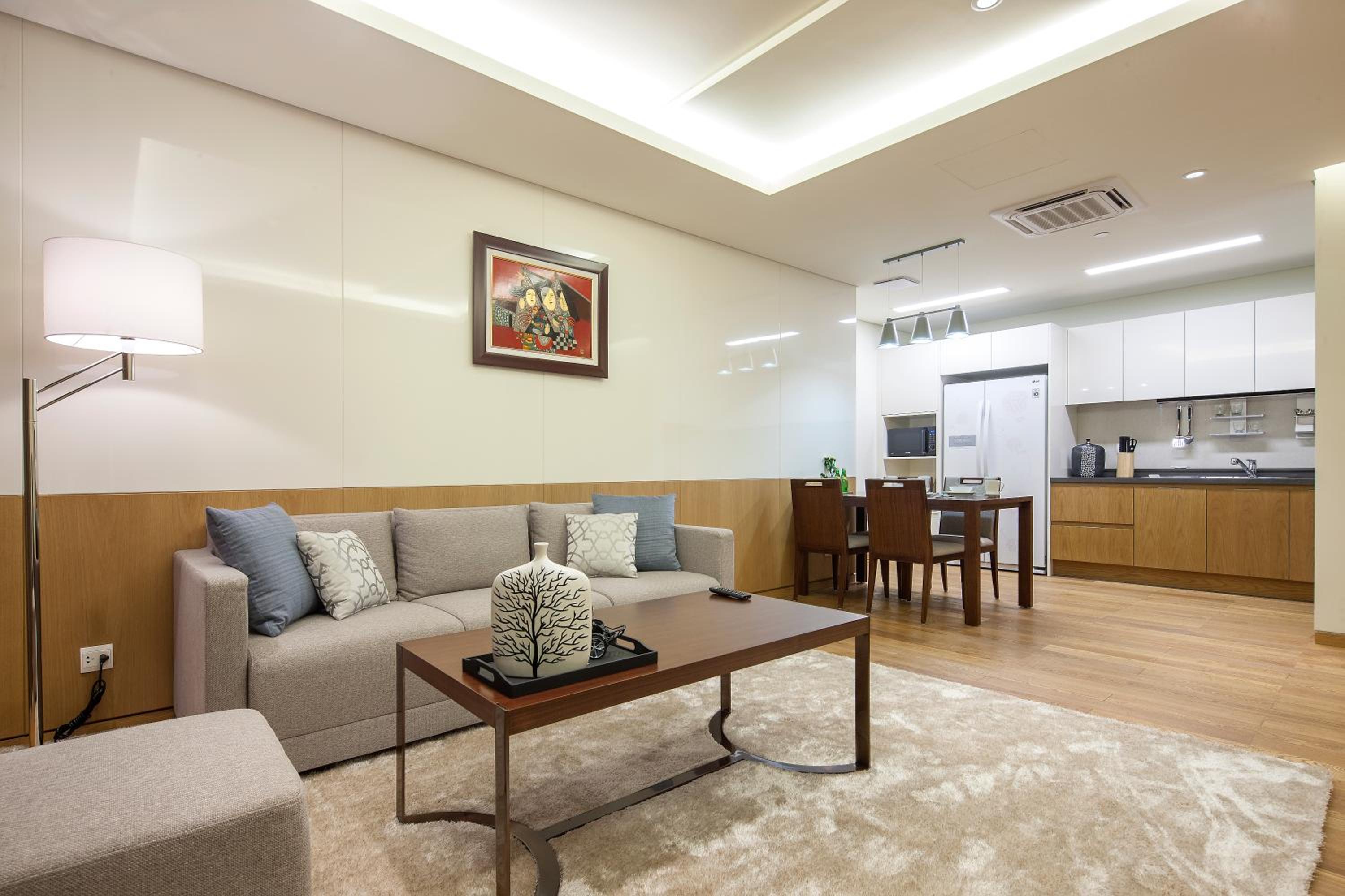 Lotte The Residence