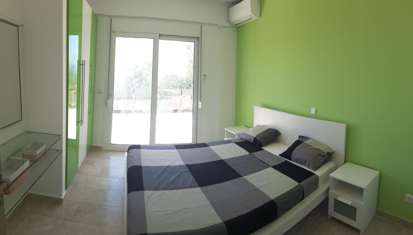 Shiraz Villas