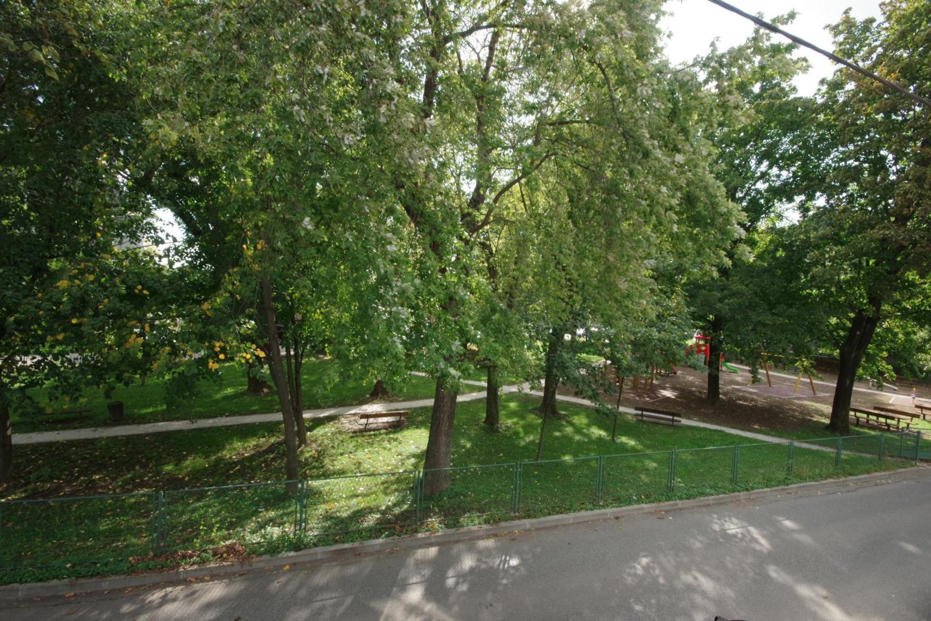 Jazzy Apartment Zagreb view 3